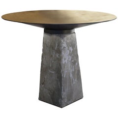 CBS1 Skulpturaler Tisch und Betonsockel aus Messing und Beton von Jan Garncarek, limitierte Auflage