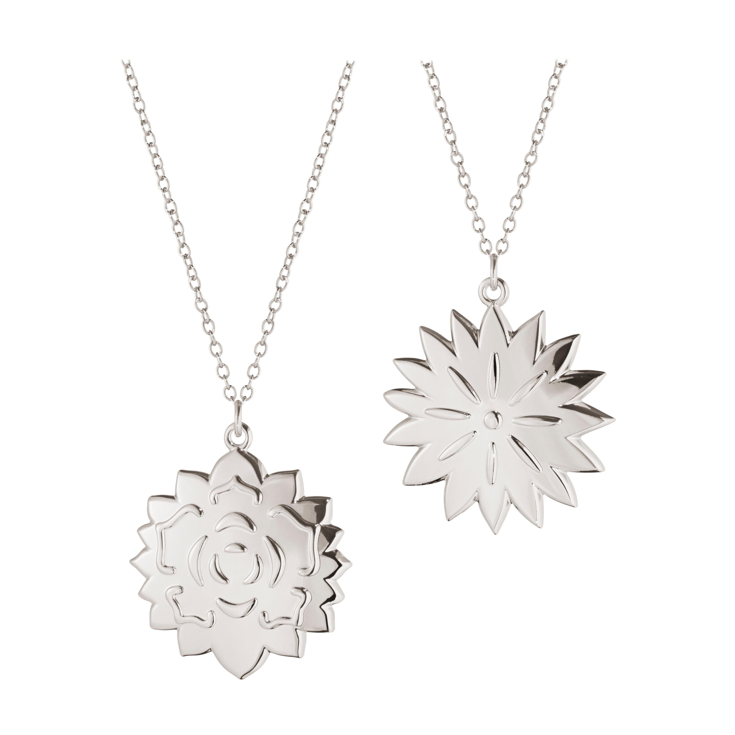 CC 2020 Ornament Eis Dianthus & Rosette Palladium im Angebot