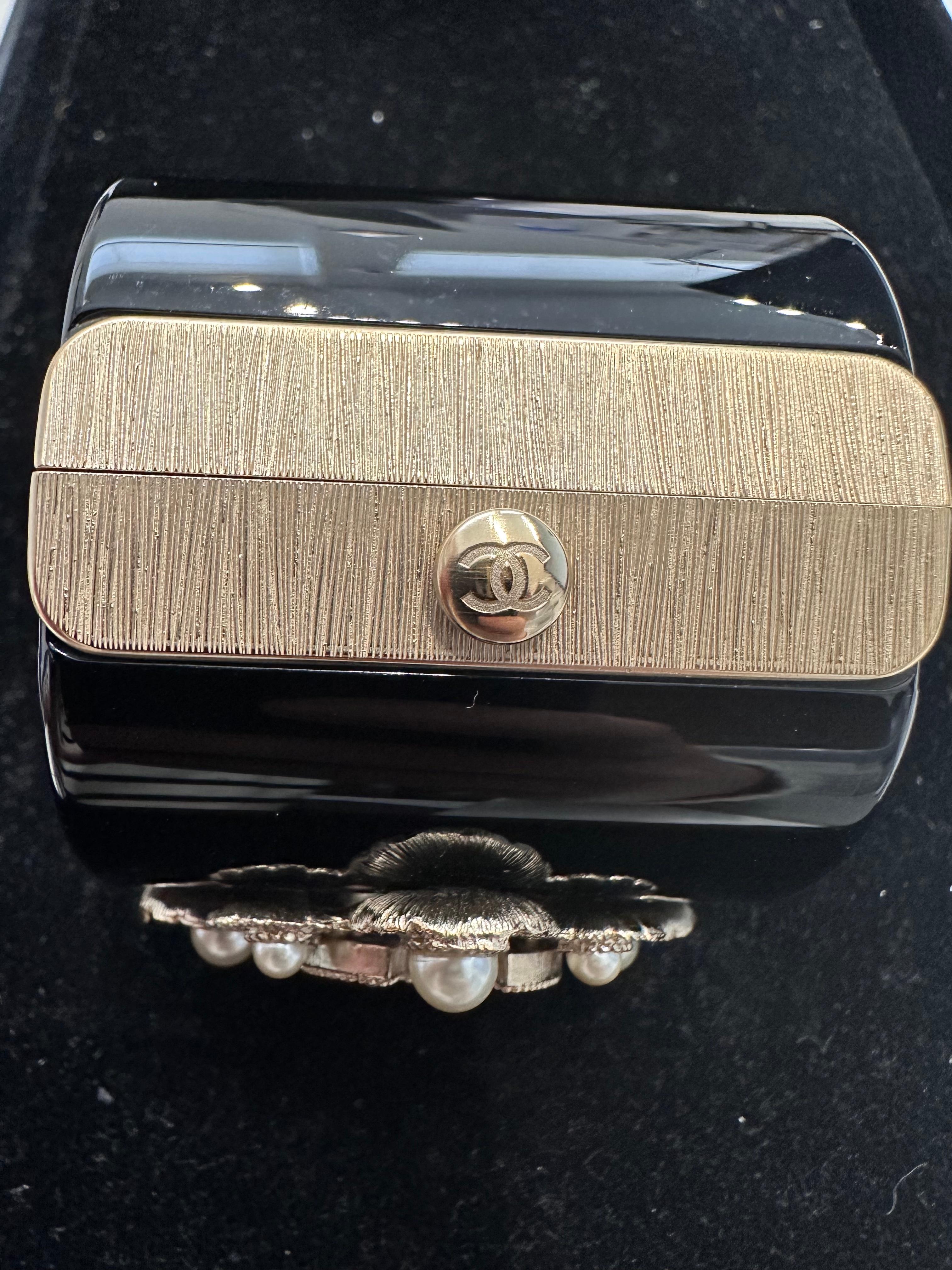 CC Logo Pearl-embellished Cuff In New Condition In London, GB