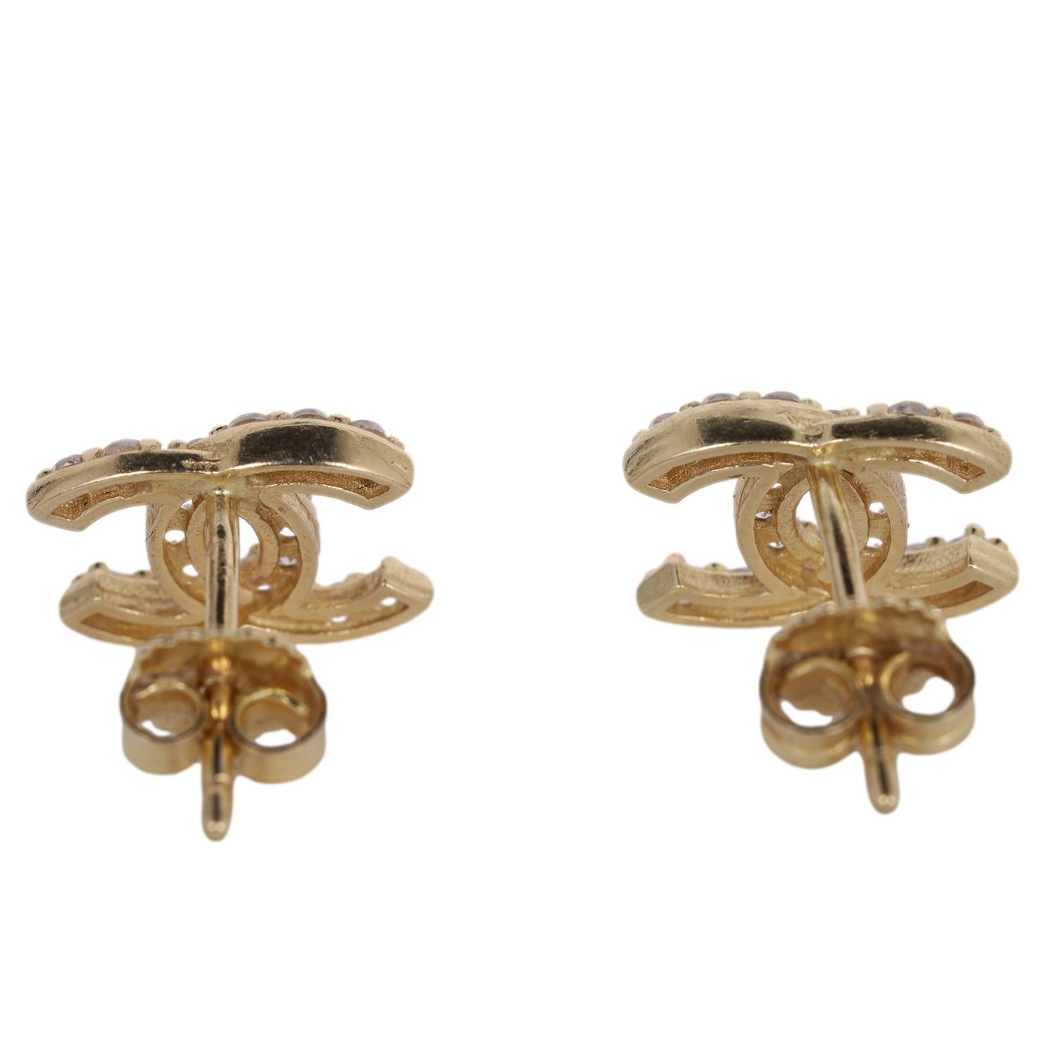 CC Rhinestone Pierced Earrings 14kt Yellow Gold For Sale 3