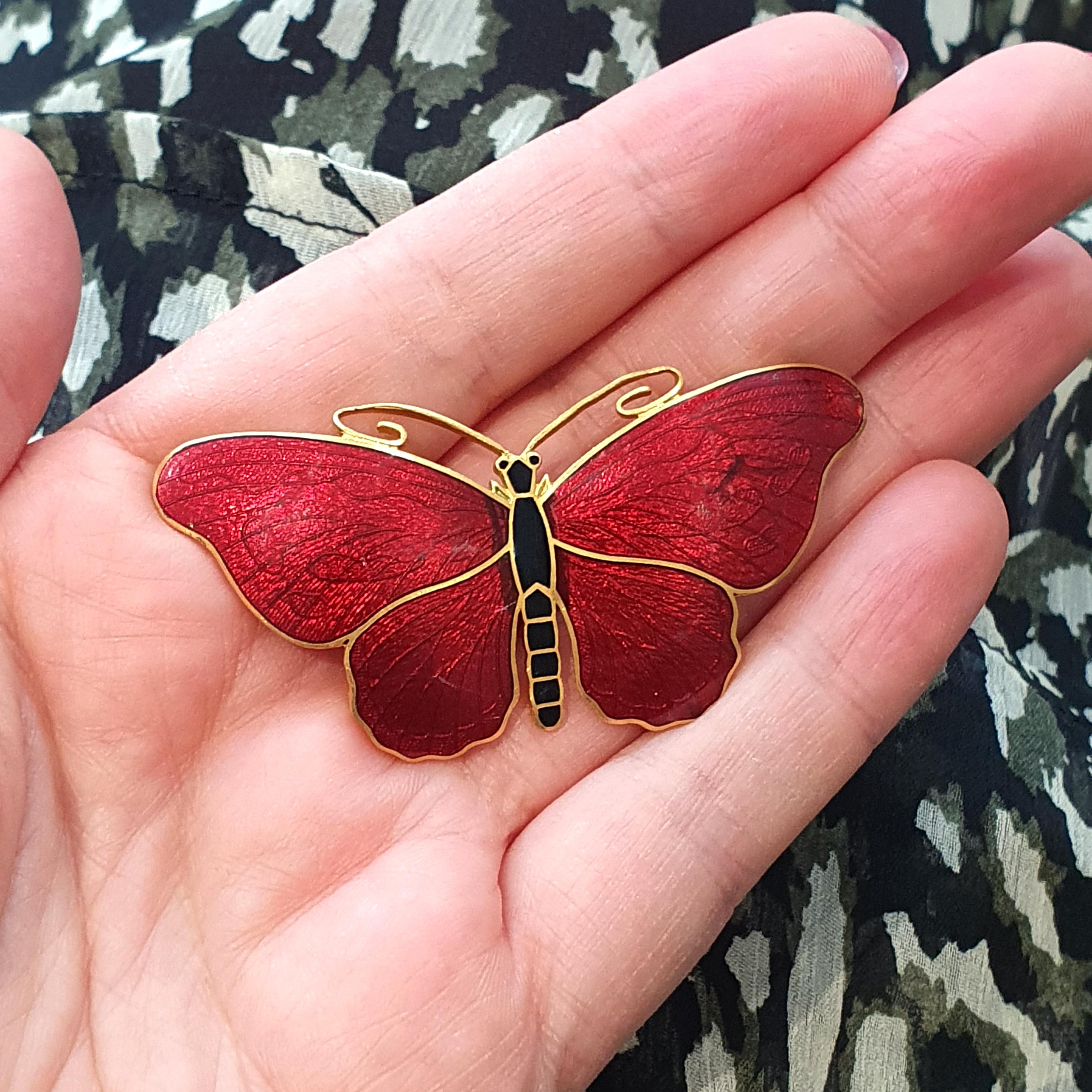 CC, Sporrong and Co. Butterfly Brooch In Good Condition For Sale In Geneva, CH