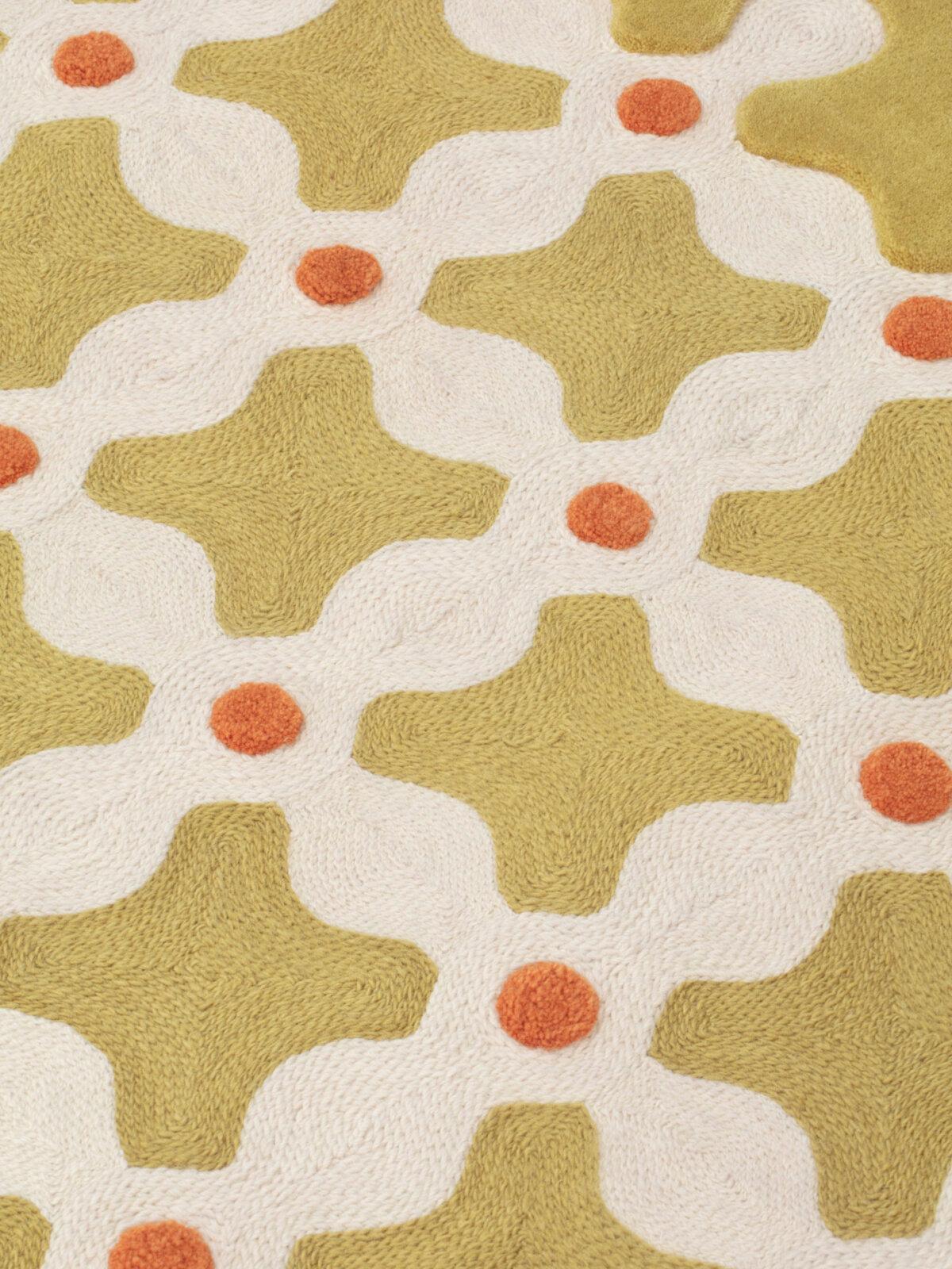 Hand-Woven cc-tapis CRISS CROSS Medium handmade rug by India Mahdavi For Sale