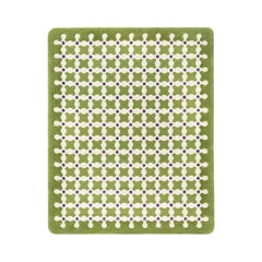 cc-tapis CRISS CROSS Medium Handgefertigter Teppich in Grün von India Mahdavi