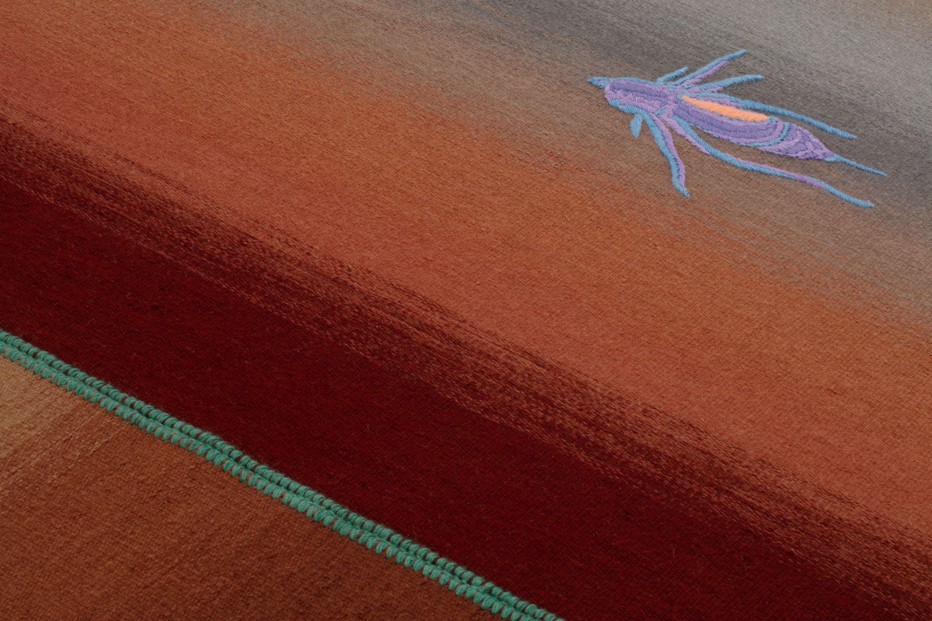 Der Teppich Cryptid, entworfen von Patricia Urquiola für cc-tapis, ist der Inbegriff für innovatives Design und Handwerkskunst. Es ist ein ausdrucksstarker Bodenbelag, der Textur und Kunstfertigkeit nahtlos miteinander verbindet.

Der aus üppigem