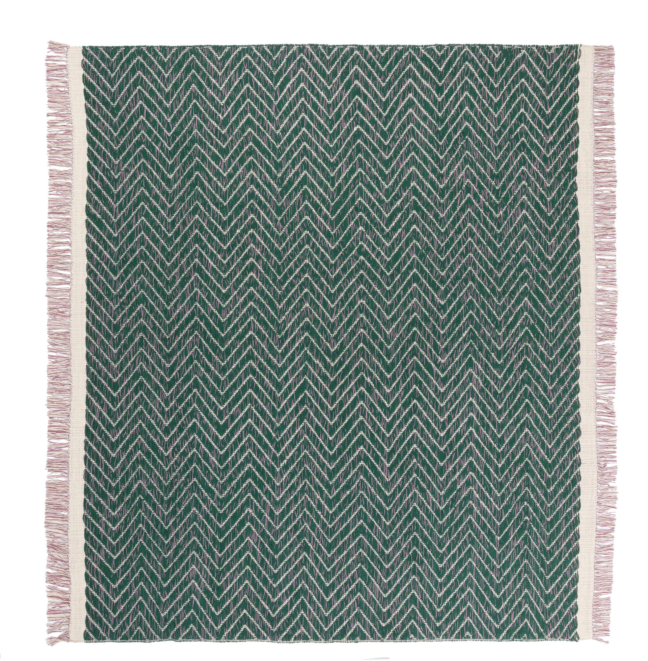 Cultivate collection by Yuri Himuro This rug’s idea is from my SNIP SNAP collections. SNIP SNAP is a jacquard weaving textile that allows you to snip and snap with scissors to arrange its design. I develop my own weaving mechanism that leads me to