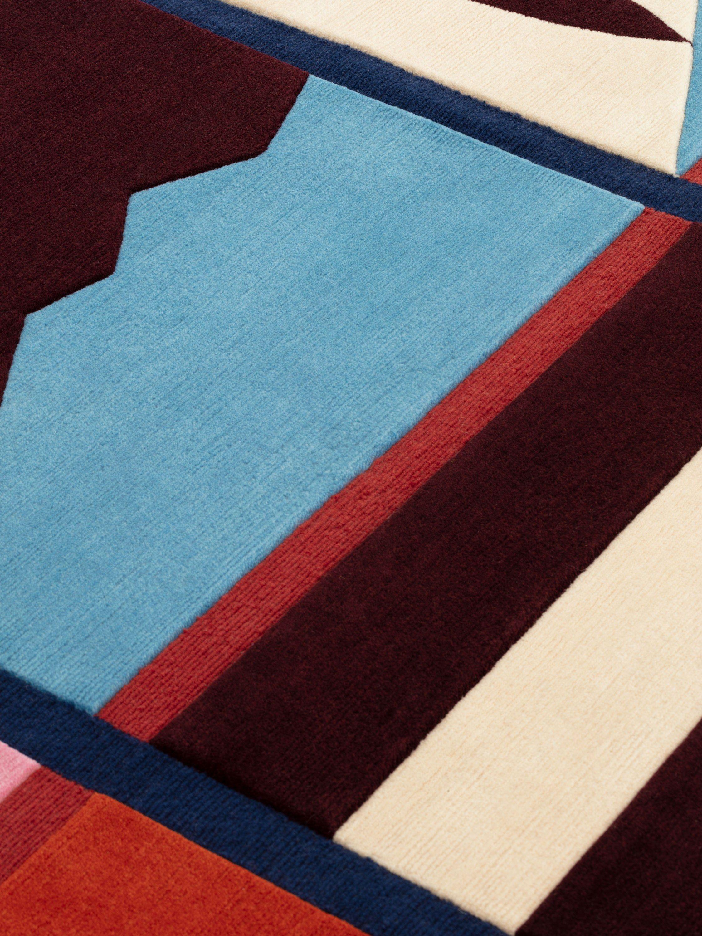 cc-tapis HABEN SIE EINEN? (SQUARE) Handgefertigter Teppich von India Mahdavi (Nepalesisch) im Angebot