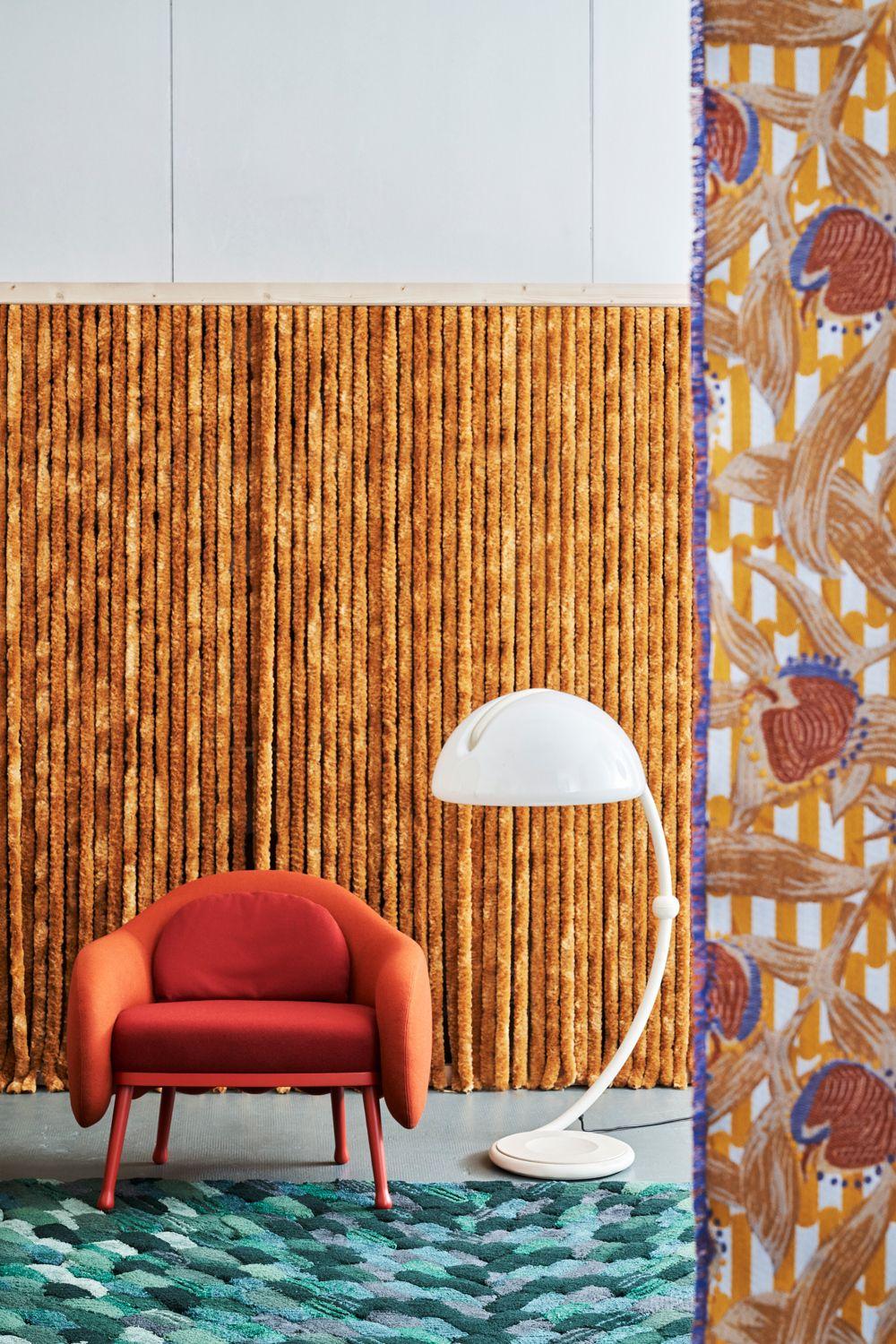 XXI secolo e contemporaneo cc-tapis Tappeto a mano ENVOLÉE AMBER  da Cristina Celestino in vendita