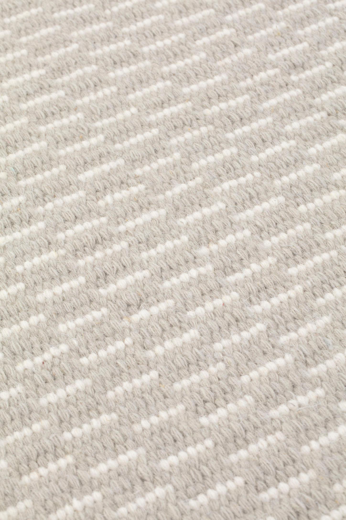 cc-tapis EVERYday COLLECTION - SUNset Cloudy Version handgefertigter Teppich im Zustand „Neu“ im Angebot in Brooklyn, NY
