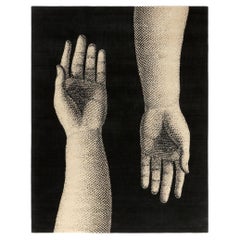 cc-tapis - Collection Fornasetti - MANI tapis fait main en laine, finition noire