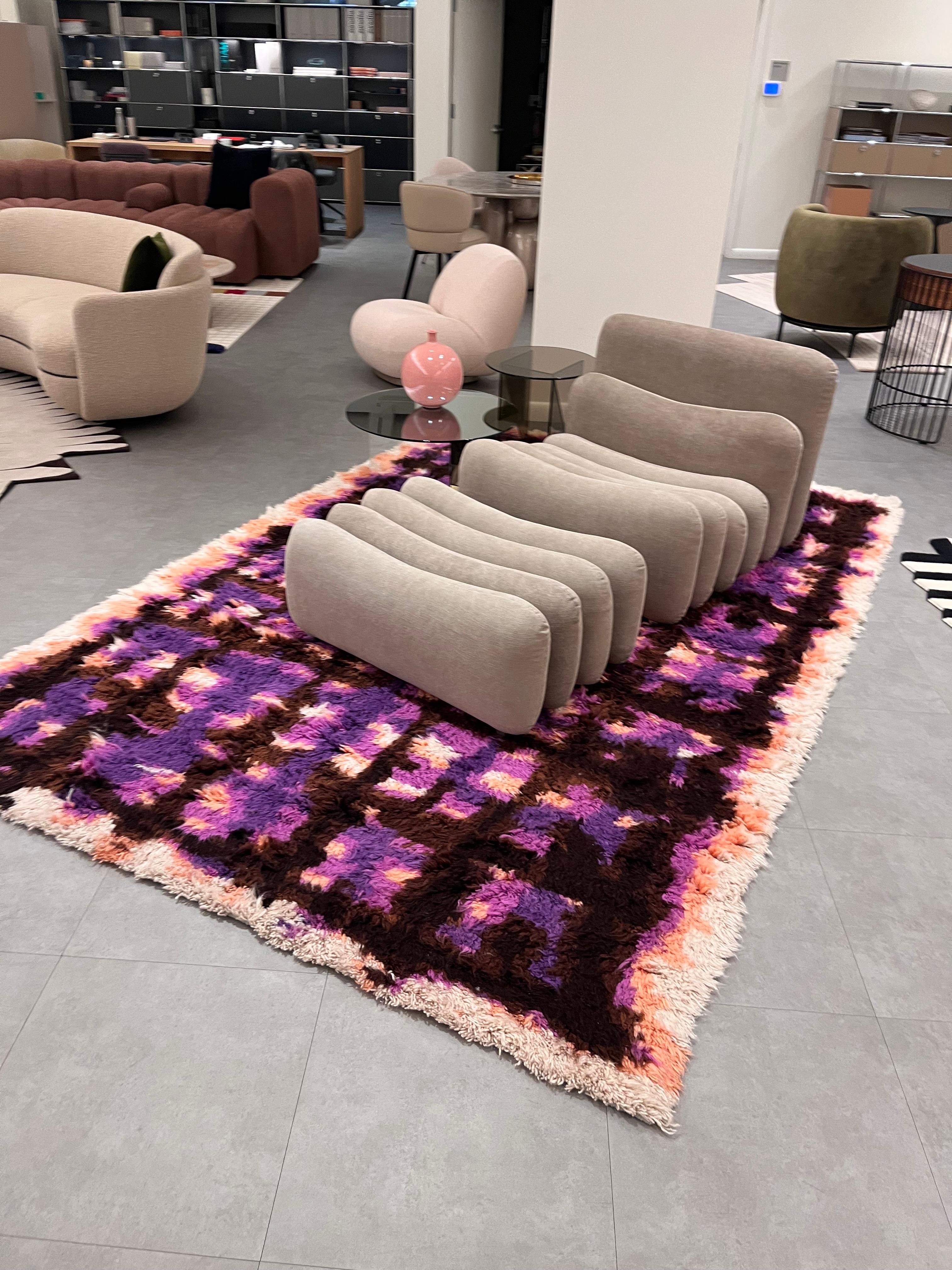 cc tapis Alfombra GRANDMA PATTERN de ROP VAN MIERLO en STOCK Tejido a mano en venta