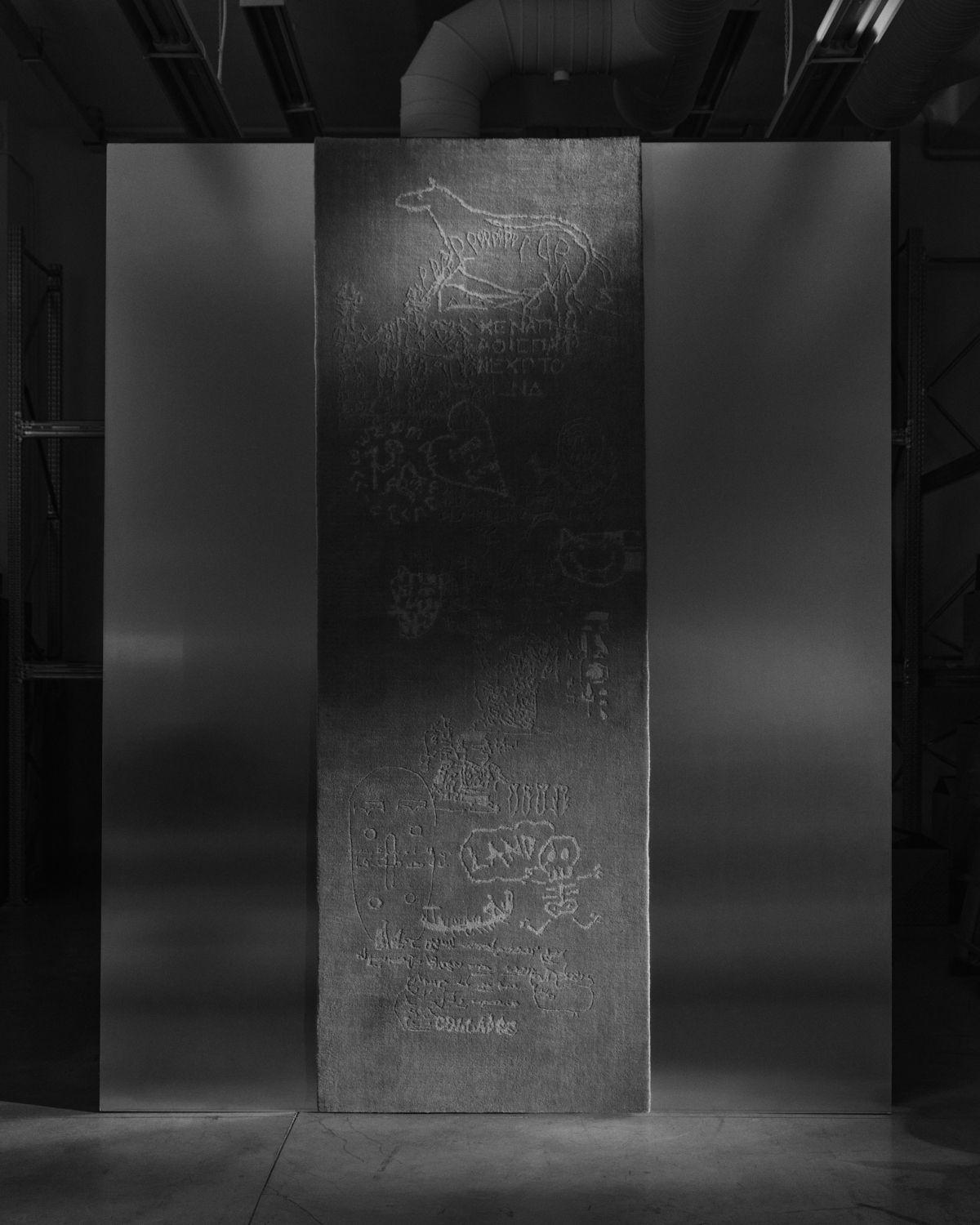 cc-tapis HYPERCODE Tappeto Runner fatto a mano in Lichene di Roberto Sironi In condizioni Nuovo in vendita a Brooklyn, NY