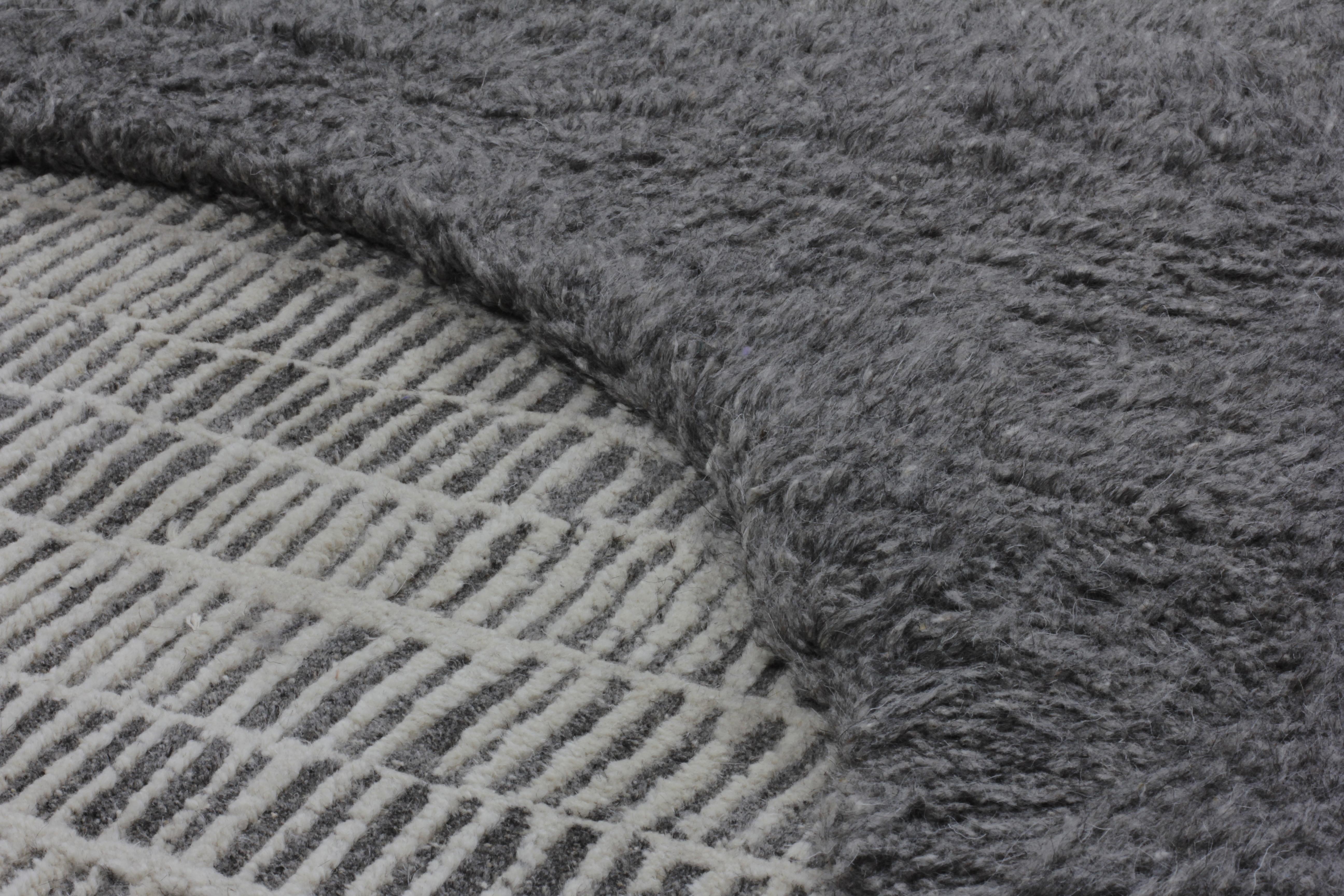 Hand-Knotted cc-tapis Lunar Addiction Square Undyed Rug by Studiopepe - showroom sample For Sale