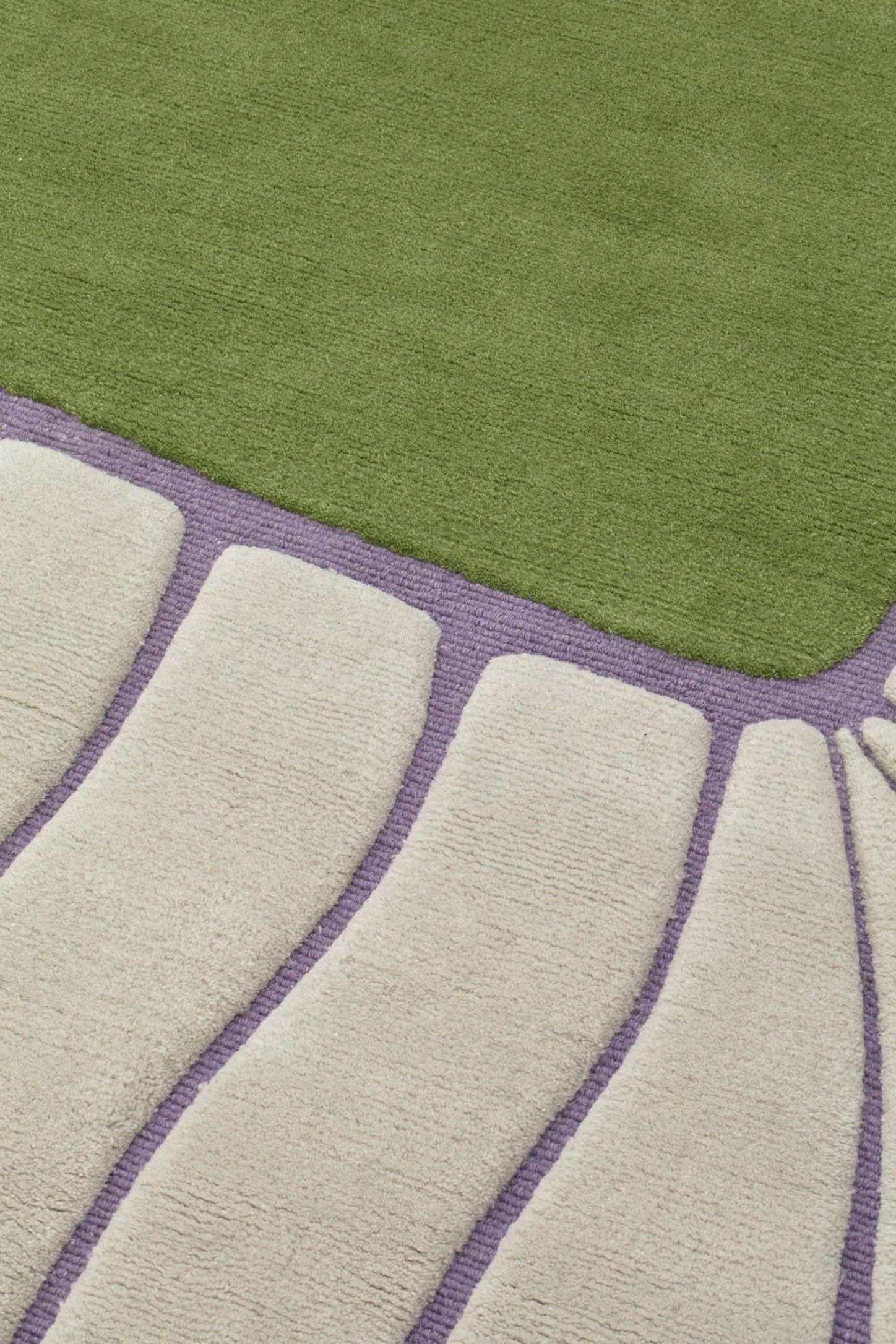 cc-tapis M'AMA NON M'AMA Alfombra grande hecha a mano en color Oliva por Patricia Urquiola en venta 10