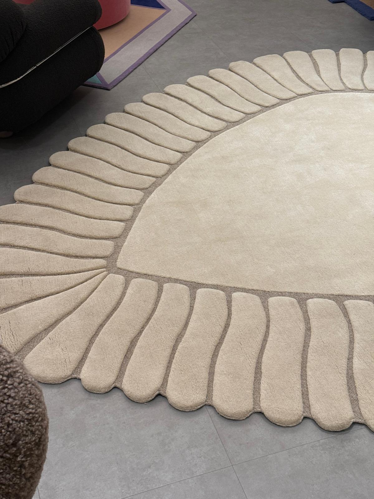 Contemporary cc-tapis M'ama non m’ama large Rug made by hand  by Patricia Urquiola For Sale
