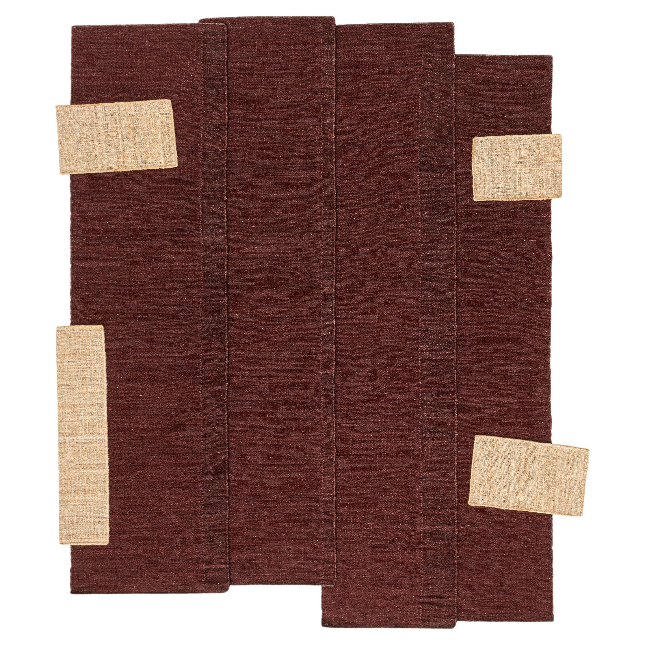 cc-tapis Monograph Medium, tappeto fatto a mano in borgogna di Destroyers Builders in vendita