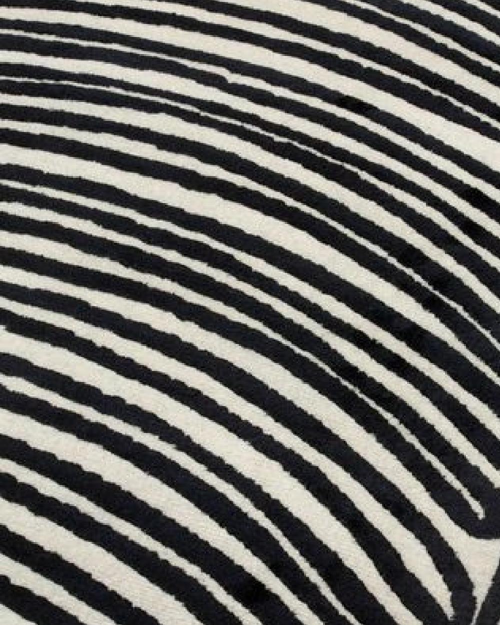 Nepalese cc-tapis Tappeto NAÏF CRESCENT fatto a mano in blu da David/nicolas in vendita