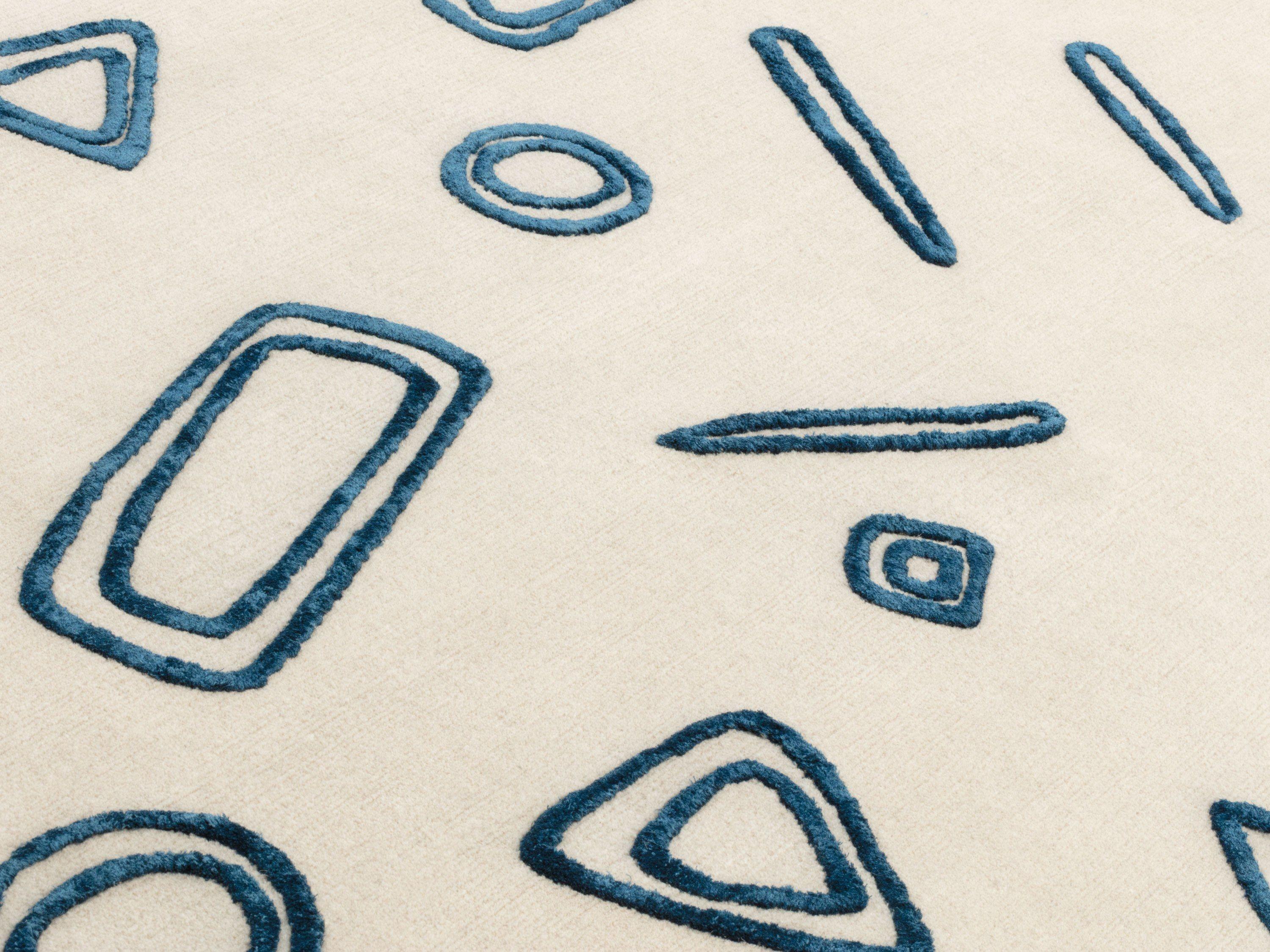 Moderno cc-tapis NAÏF GEOMETRIES tappeto fatto a mano in blu da David/nicolas in vendita