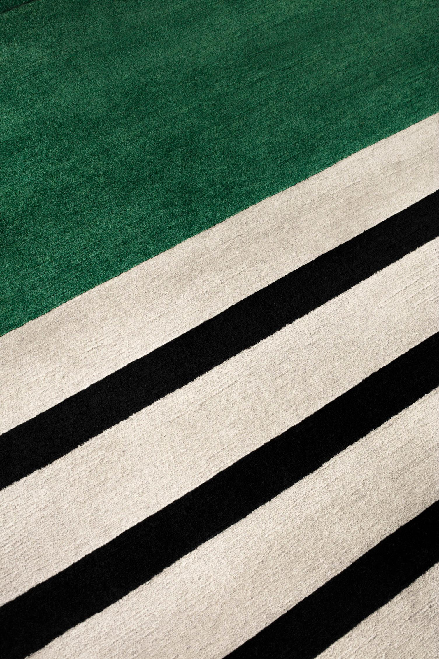 Moderne cc-tapis Noir Gris Les Arcs Collection de Charlotte Perriand en vente