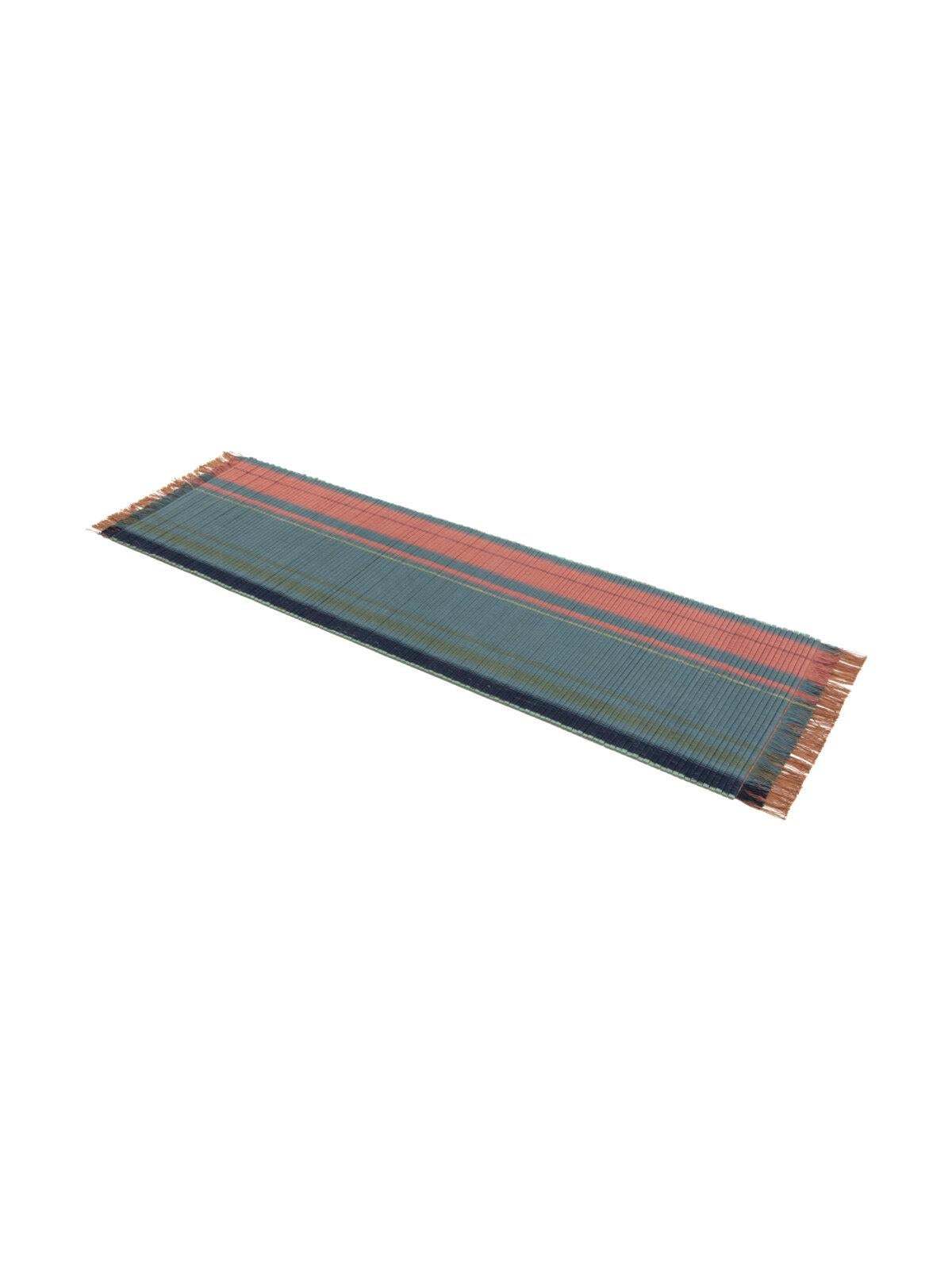cc-tapis OMOTE AKI RUNNER handgefertigter Teppich von Mae Engelgeer (Handgewebt) im Angebot