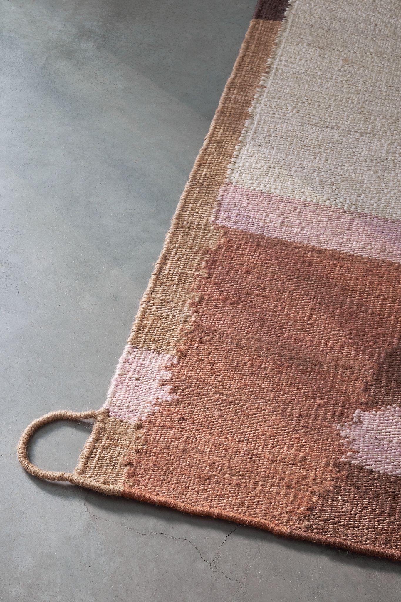 Jute cc-tapis ONDA ONDA AREIA  handmade rug by Charles-Antoine Chappuis For Sale