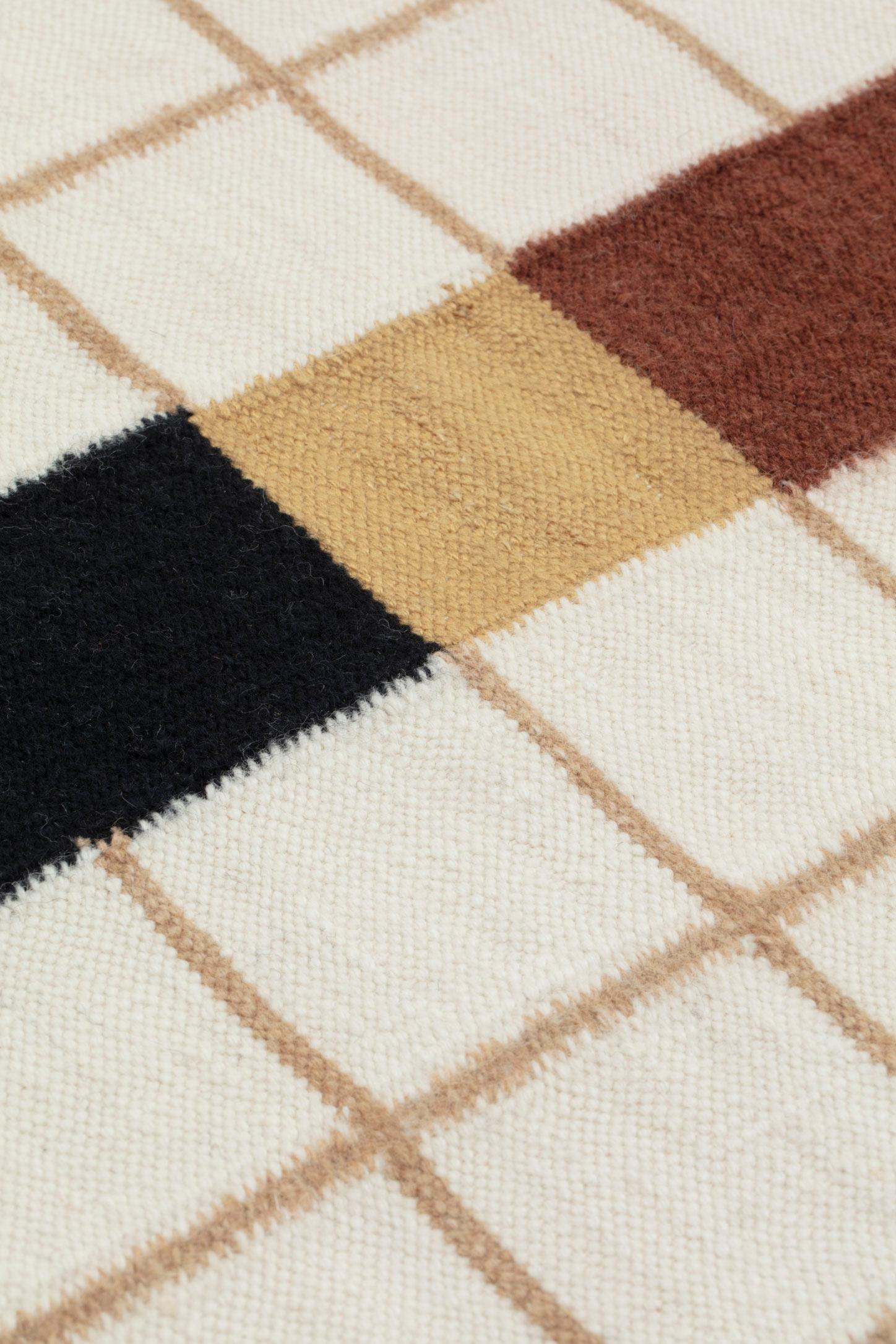 cc-tapis Raag Collection - Tappeto RAAG RECTANGULAR GRID 2 fatto a mano di  Doshi Levien In condizioni Nuovo in vendita a Brooklyn, NY