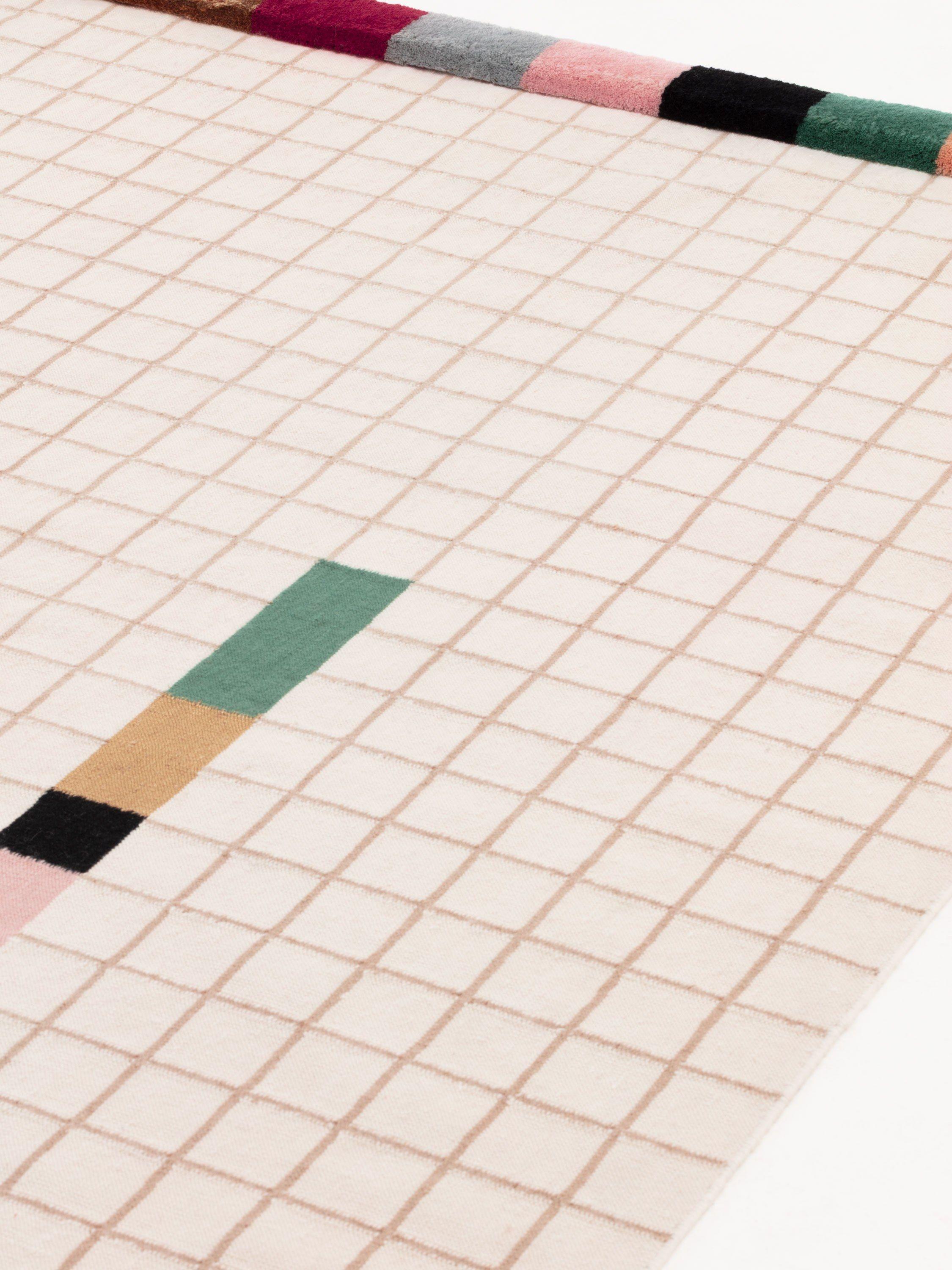 cc-tapis Raag Kollektion - RAAG RECTANGULAR GRID 3 handgefertigter Teppich von  Doshi Levien (Handgewebt) im Angebot