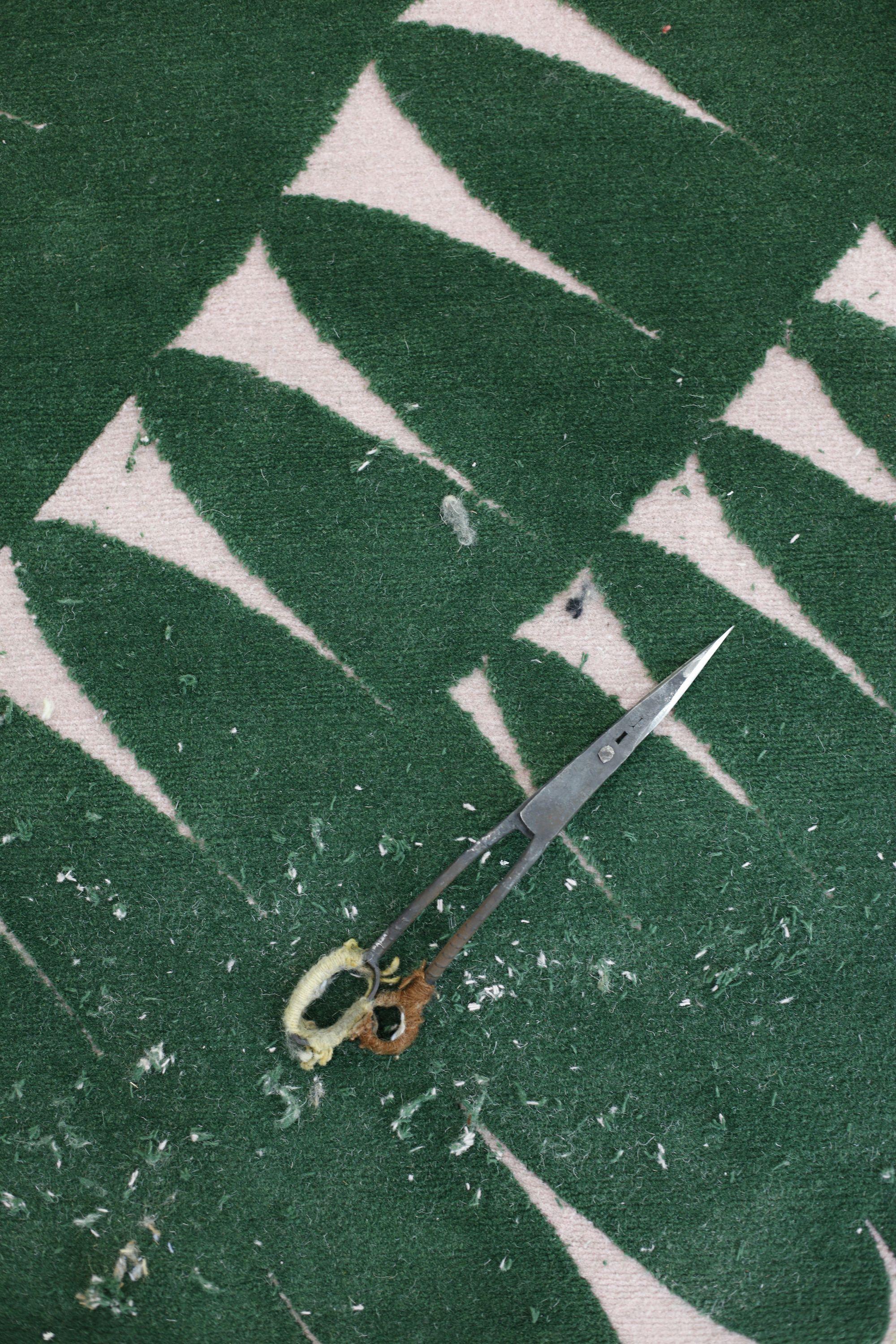 cc-tapis RIPPLE tappeto fatto a mano in finitura roseto di Patricia Urquiola In condizioni Nuovo in vendita a Brooklyn, NY