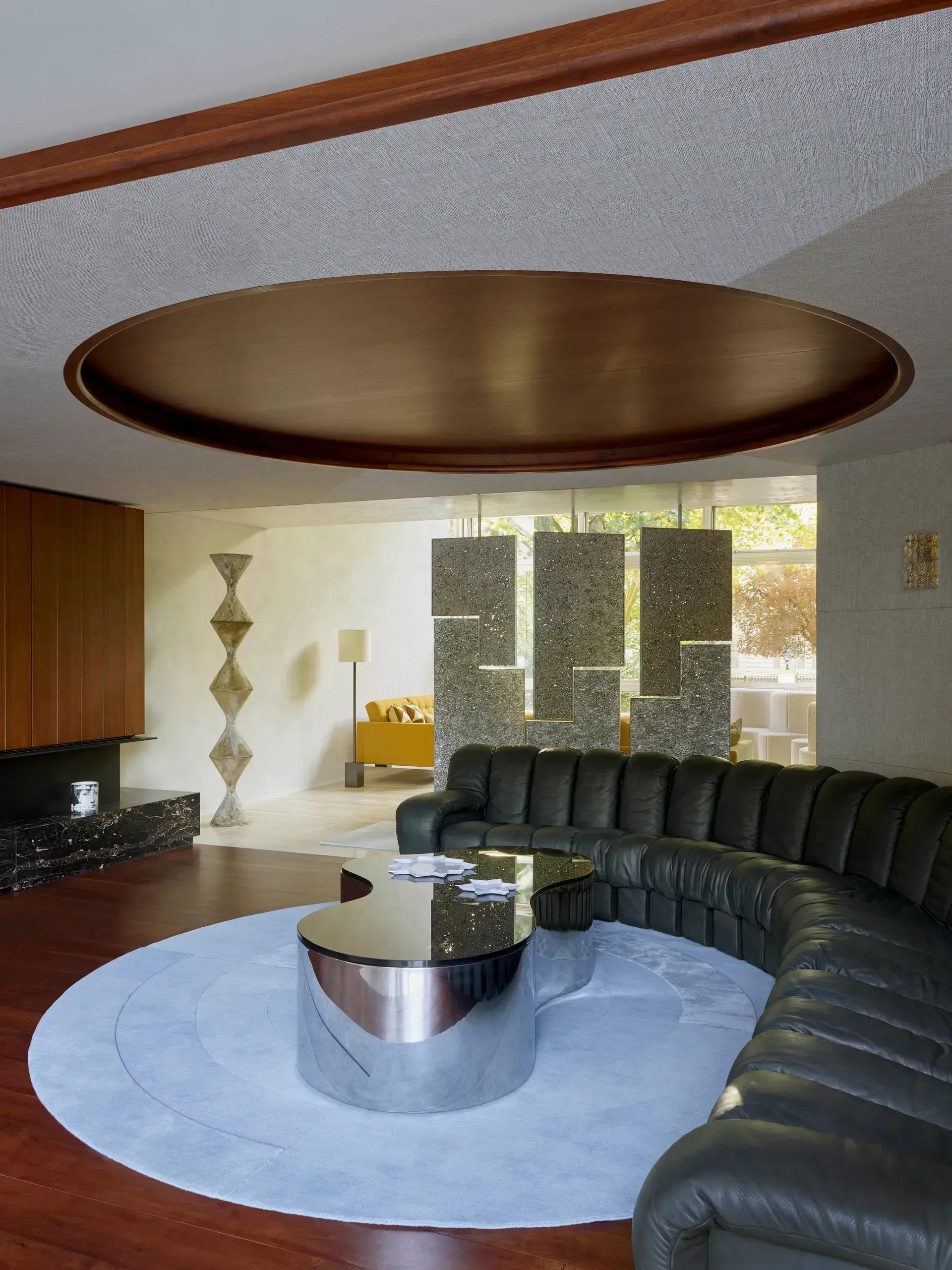 Nepalese cc-tapis Tappeto Bliss Round in Monocolor di Mae Engelgeer - IN STOCK in vendita