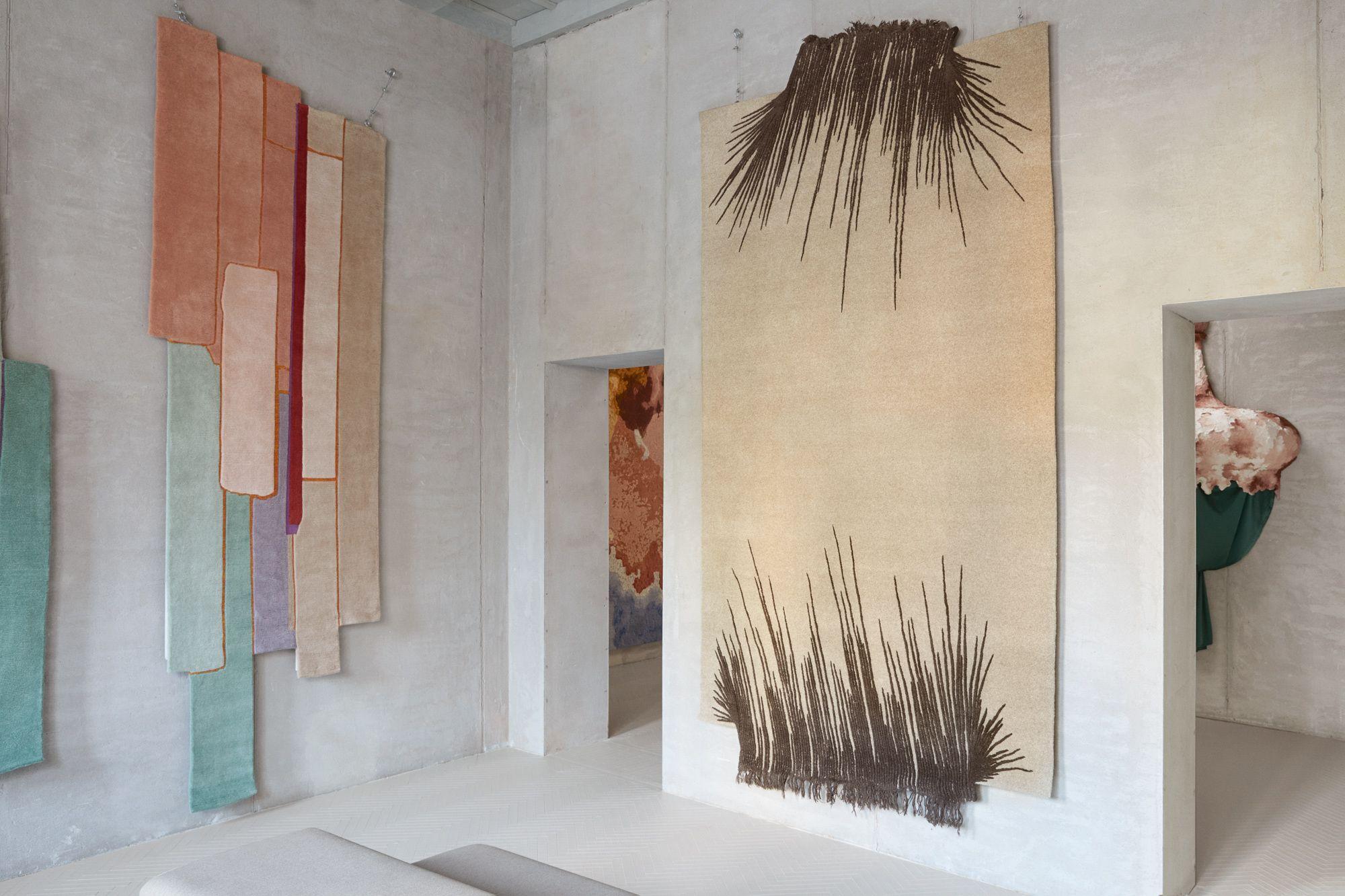 XXI secolo e contemporaneo cc-tapis Tappeto Fuga Scena 2 di Cristian Mohaded in vendita