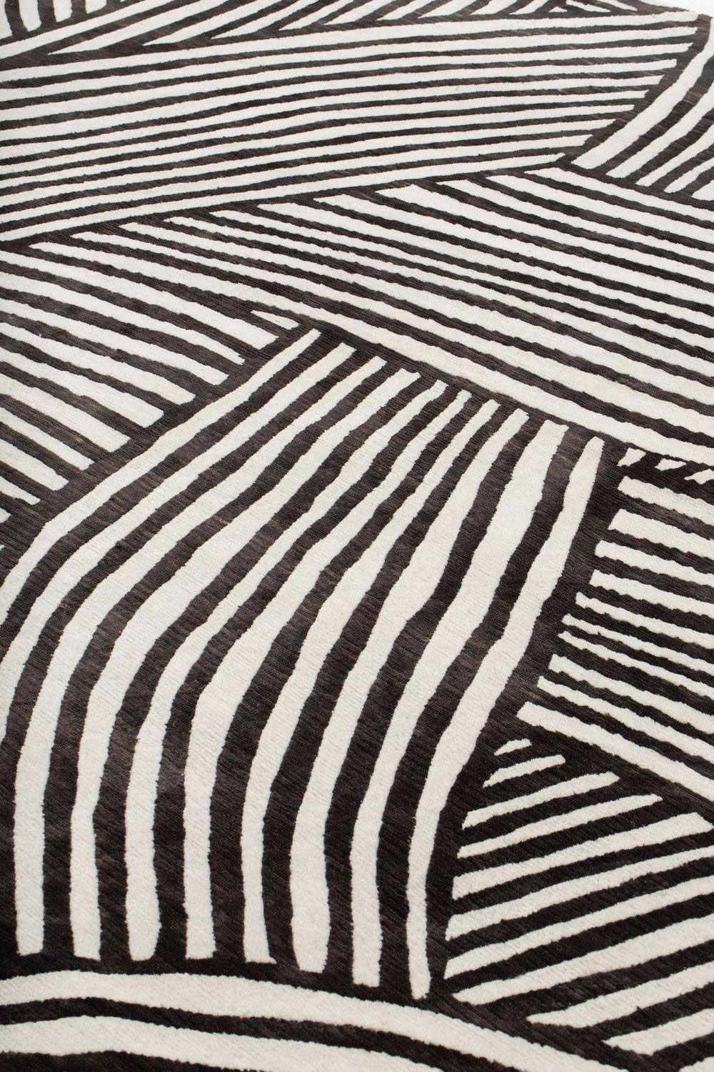 cc-Tapis Rug Inky Dhow Black by Bethan Gray Siglo XXI y contemporáneo en venta