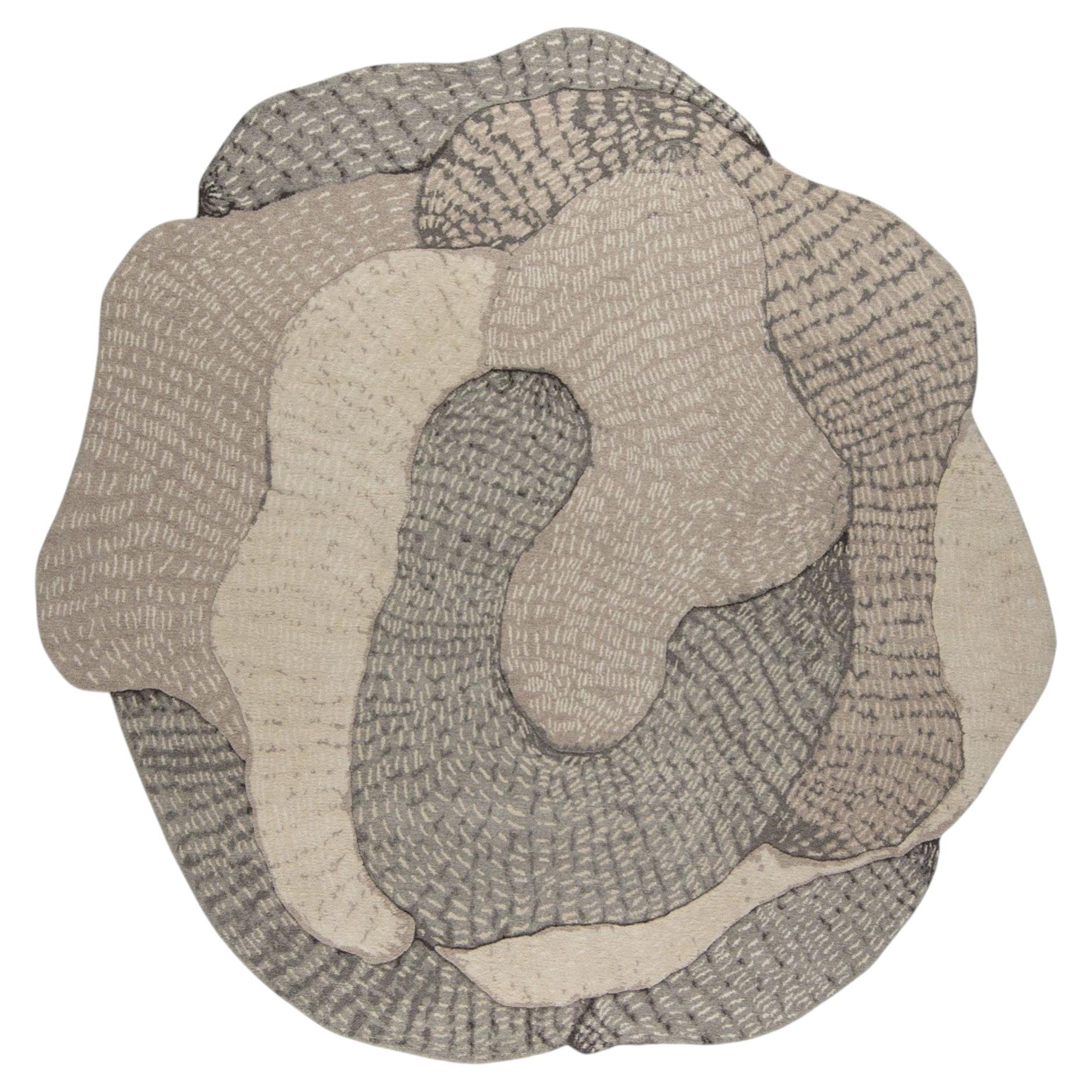 cc-tapis SWARM Round handmade rug by Marléne Huissoud