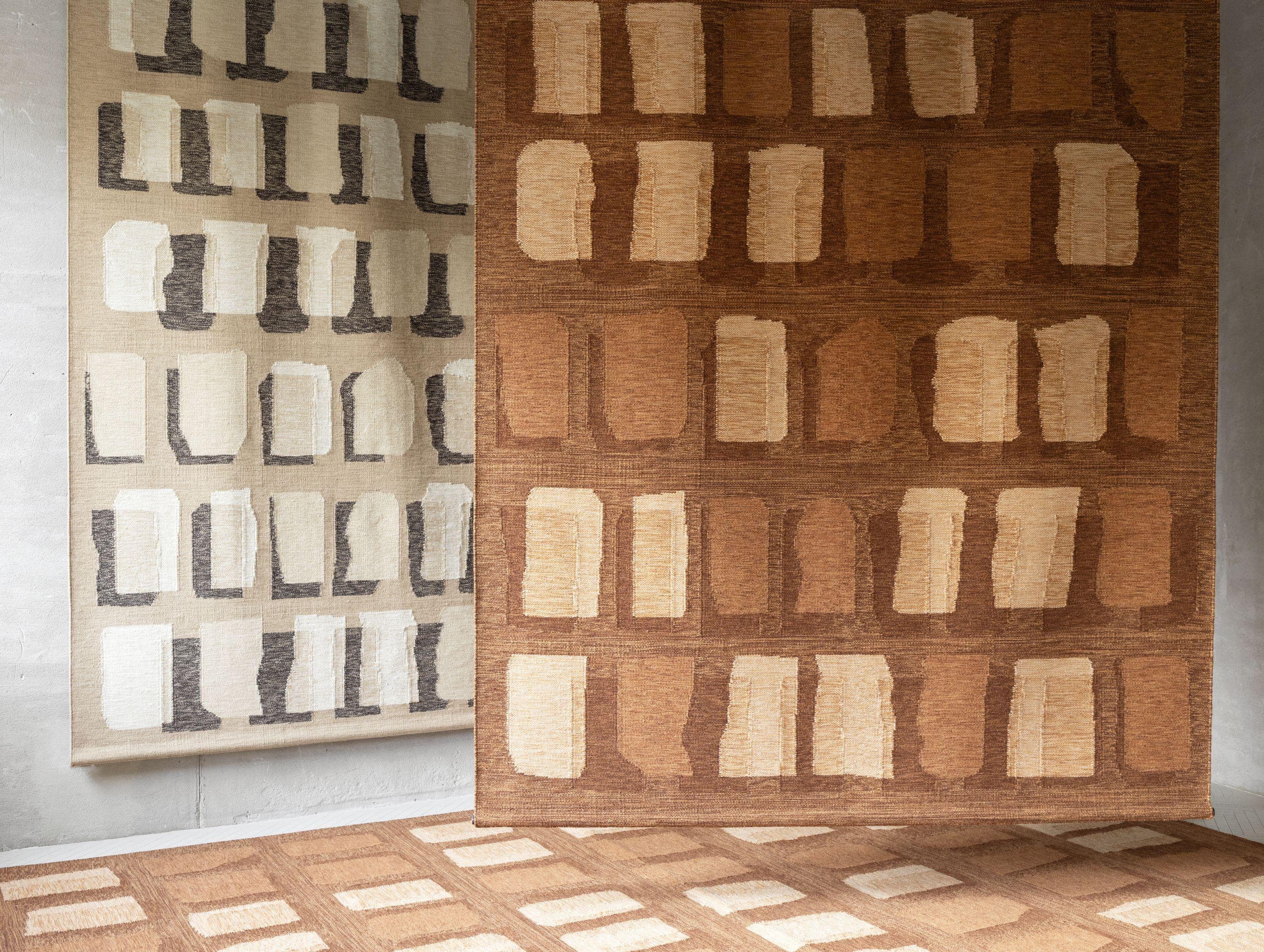 XXI secolo e contemporaneo cc-tapis Tessera Offset Large, tappeto in grigio chiaro di Yabu Pushelberg in vendita