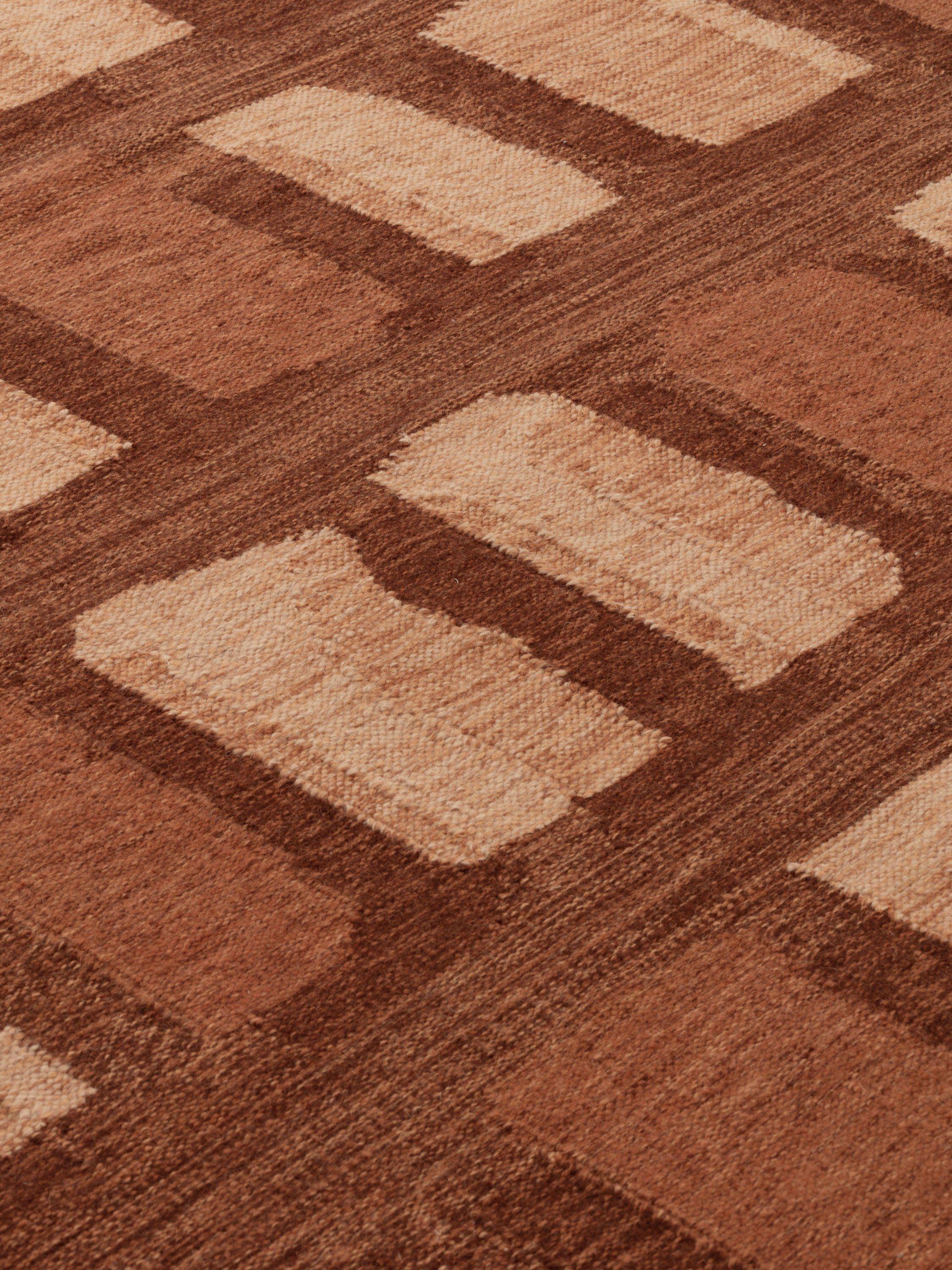 Nepalese cc-tapis Tappeto Tessera Overlay Large in ruggine di Yabu Pushelberg in vendita