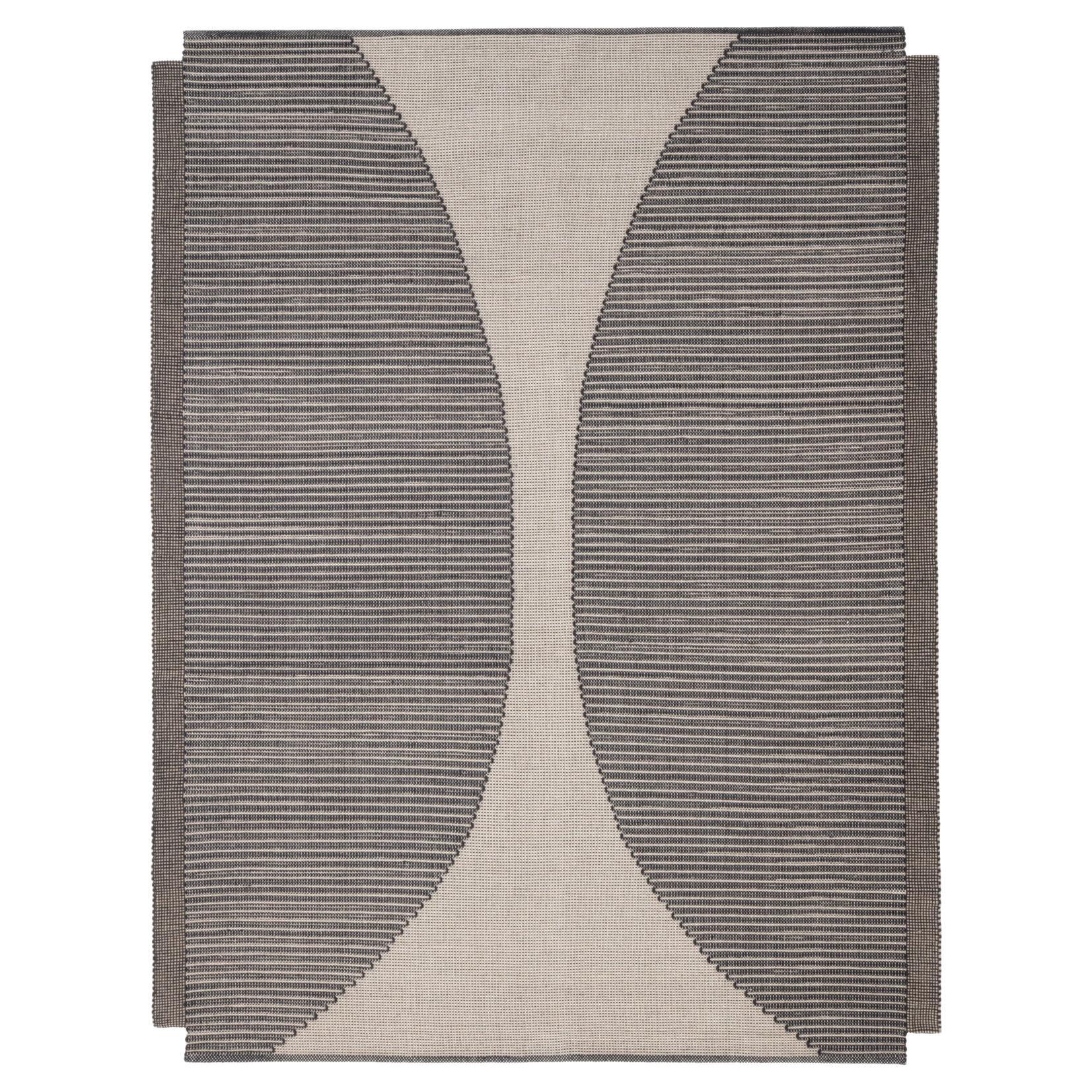 cc-tapis VICE VERSA 3 Dark version handmade rug by Chiara Andreatti For Sale