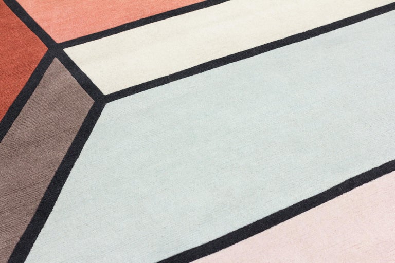 An unprecedented synthesis between an age-old technique and abstract graphics. This rug designed by Patricia Urquiola for CC Tapis has been produced solely by hand with colors and materials that testify to the desire to give value to ancient