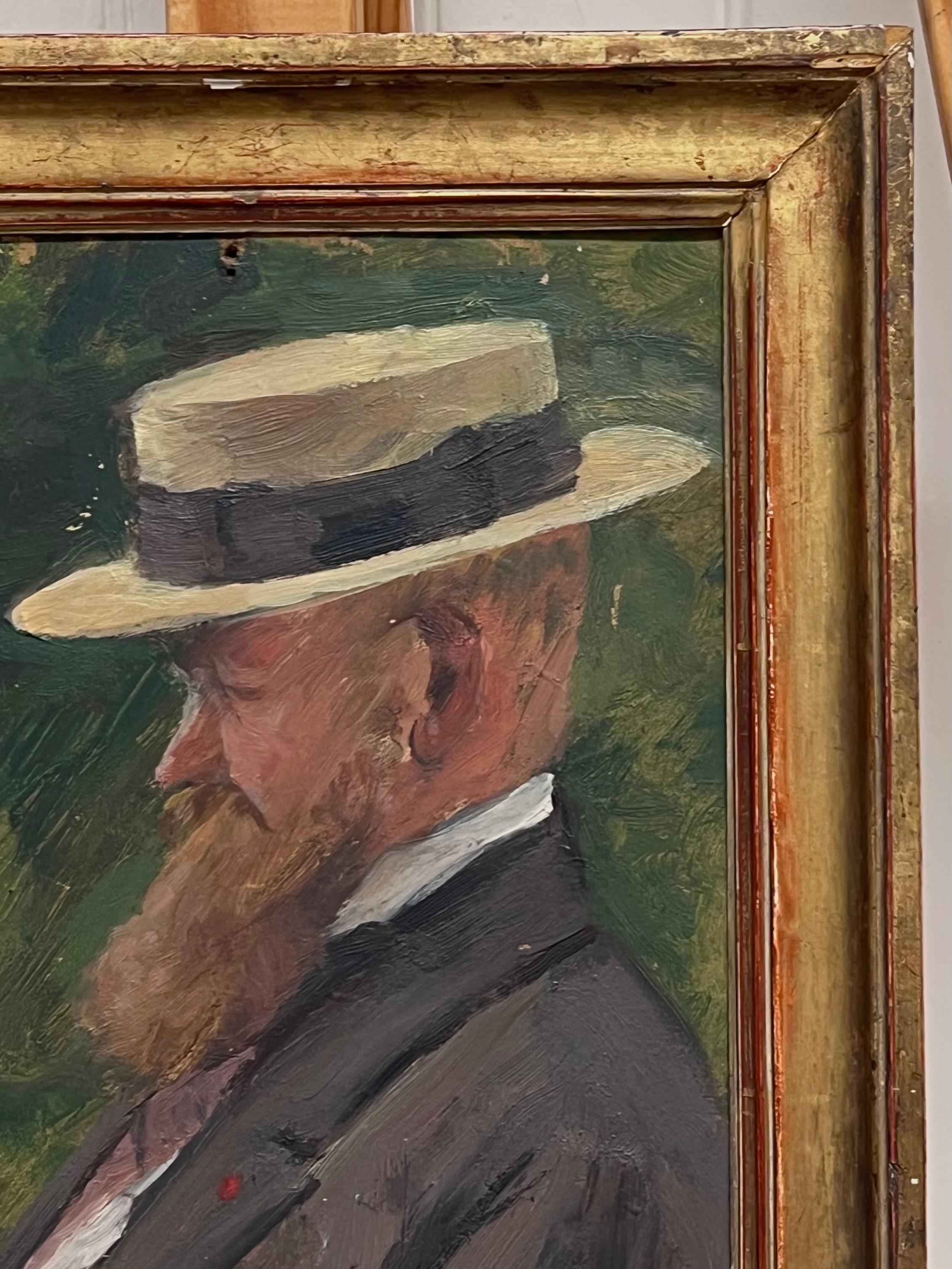 Ritratto di un uomo con cappello di paglia
di Cécile Hertz-Eyrolles (1875-1974)
con il marchio dello Studio A dell'artista 
olio su tavola, incorniciato
incorniciato: 13,5 x 11 pollici
tavola: 10,75 x 8,75 pollici
Provenienza: proprietà