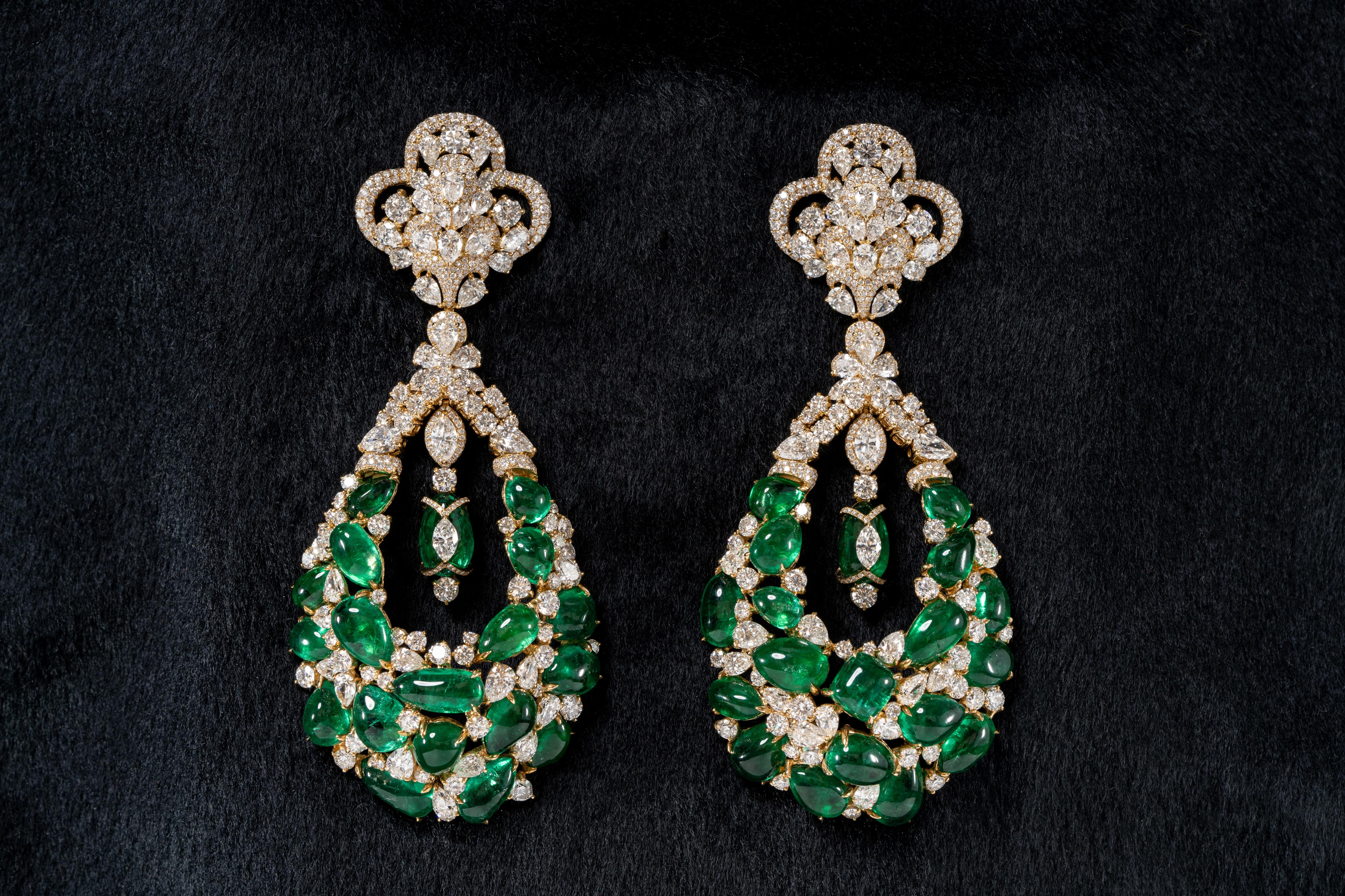 Pendiente de diamantes florales con cuentas de esmeralda zambiana certificada CD de 64,33 quilates Modernista en venta