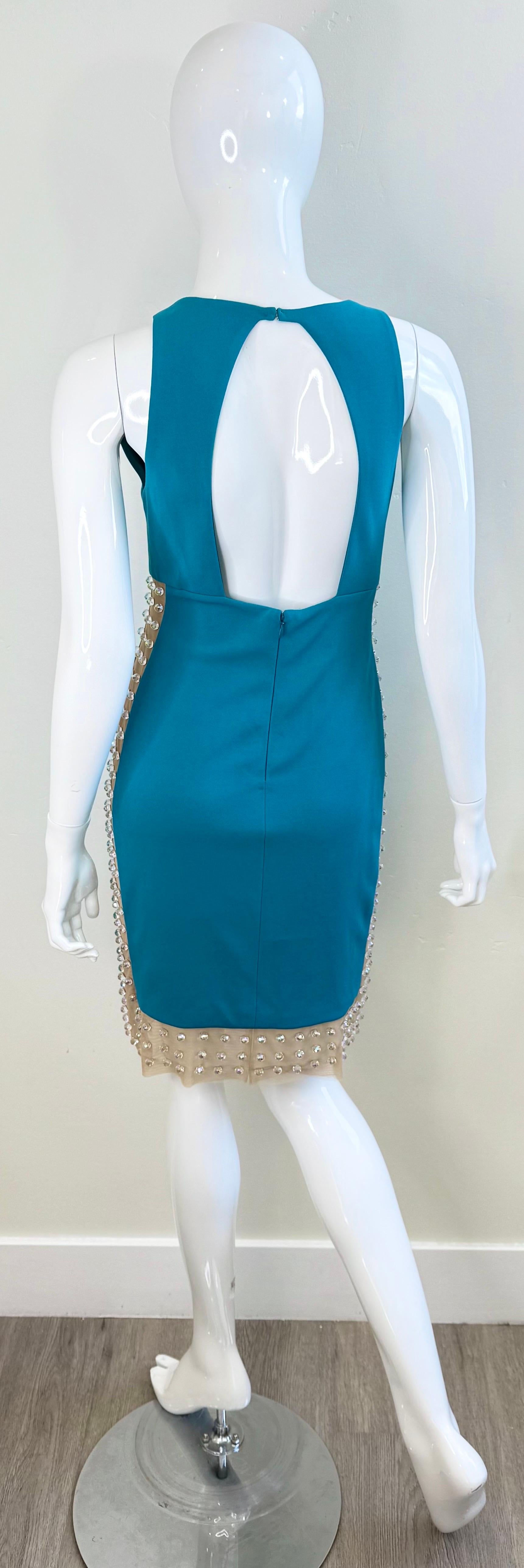 Greene & Greene Couture SS2012 Turquoise Crystal Embellished Cutout Cocktail Dress 6 Excellent état - En vente à San Diego, CA