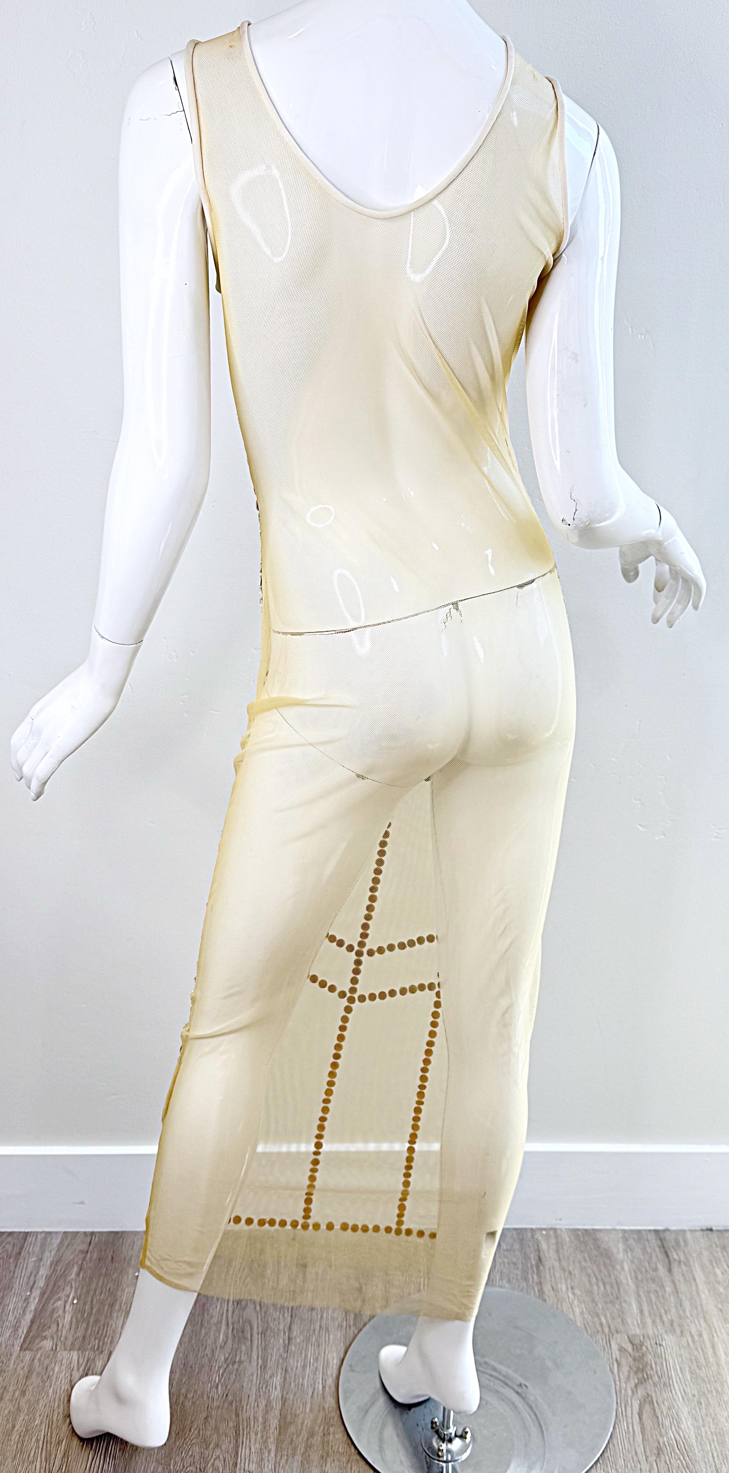 CD GREENE Début des années 2000 Robe de corps en maille transparente nue, ornée d'un disque miroir Y2K en vente 8