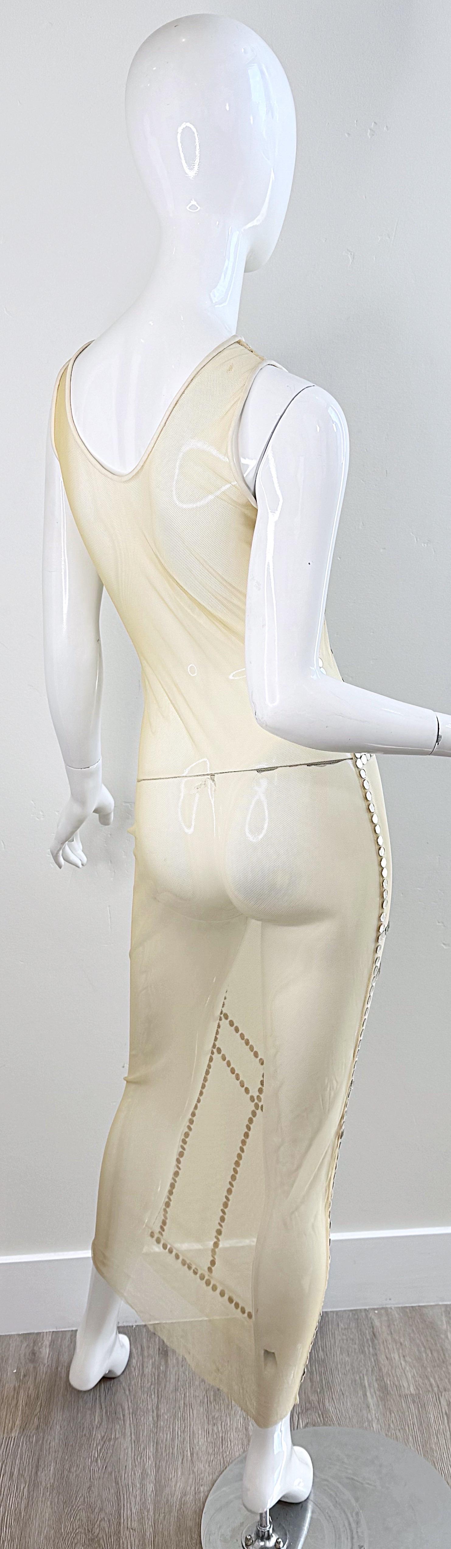 CD GREENE Début des années 2000 Robe de corps en maille transparente nue, ornée d'un disque miroir Y2K Bon état - En vente à San Diego, CA