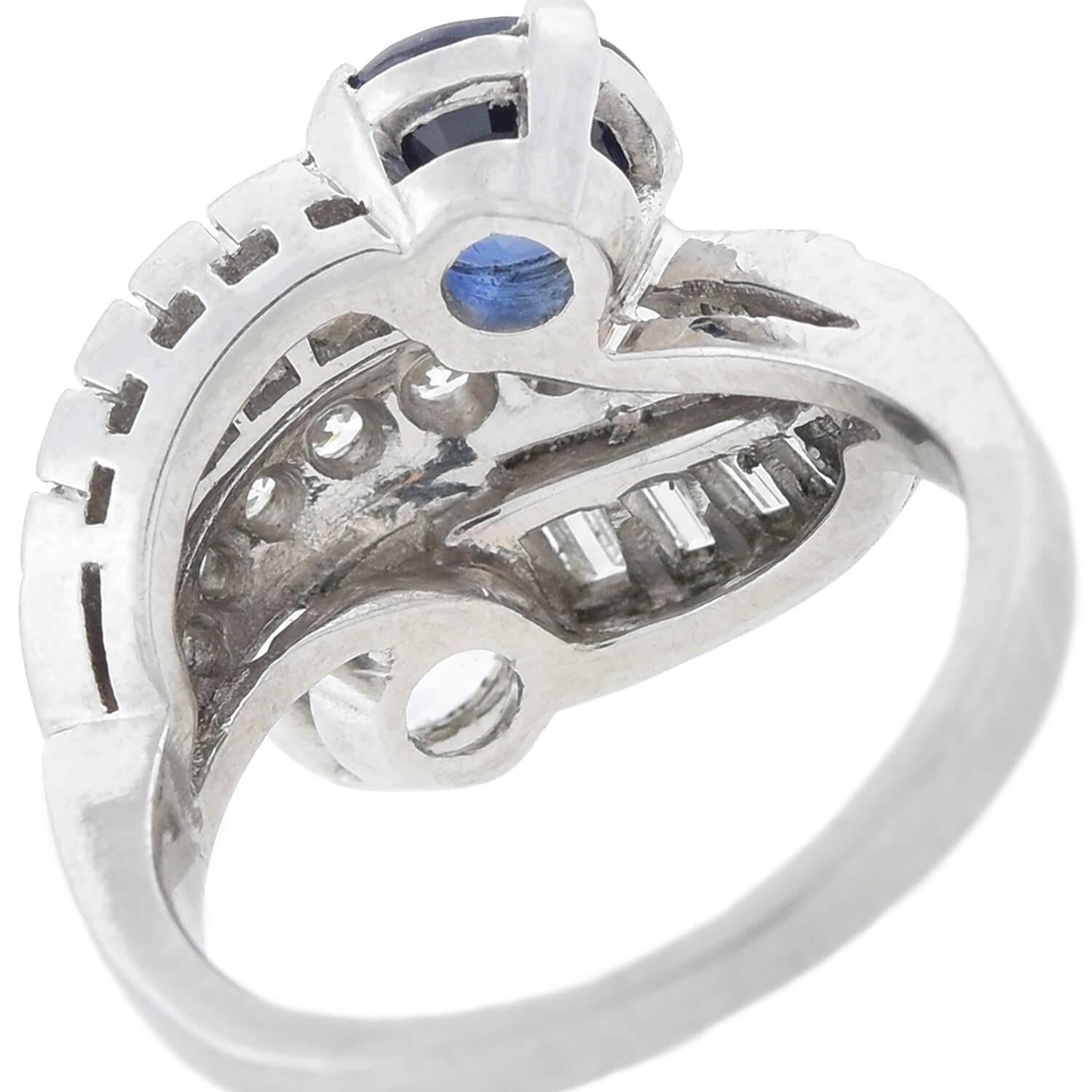 C.D. Peacock Art Deco Platinum Diamond and Sapphire Ring In Good Condition For Sale In Narberth, PA