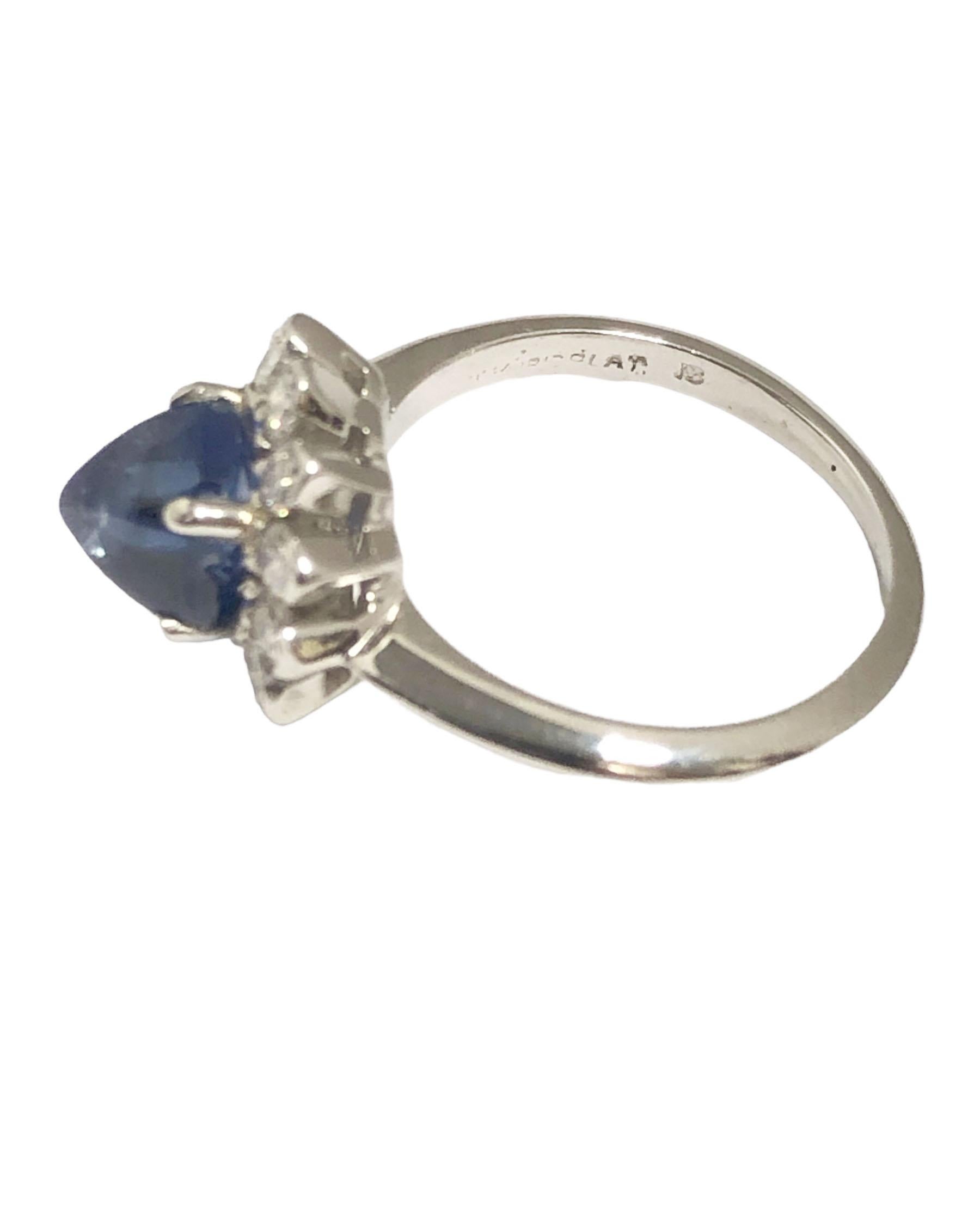 C.D. Peacock Art Deco Platinum Diamond and Sugar Loaf Sapphire Ring In Excellent Condition For Sale In Chicago, IL