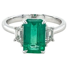 CDC Certified 2.12 Carat Colombian Emerald & Diamond Ring in Platinum