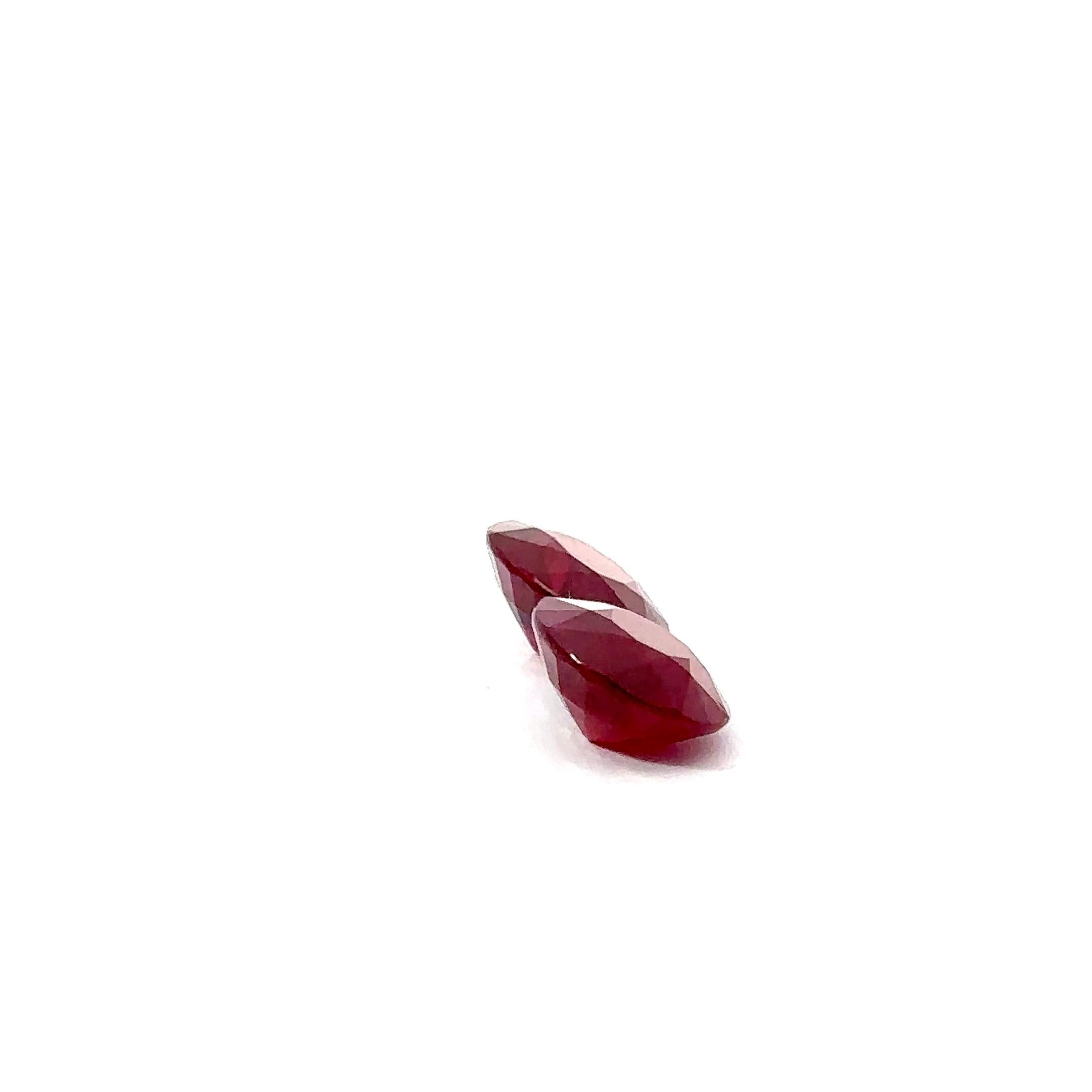 Round Cut CDC Certified 5.25 Carat Ruby - Round ( Pair ) Heated ( Madagascar )  For Sale