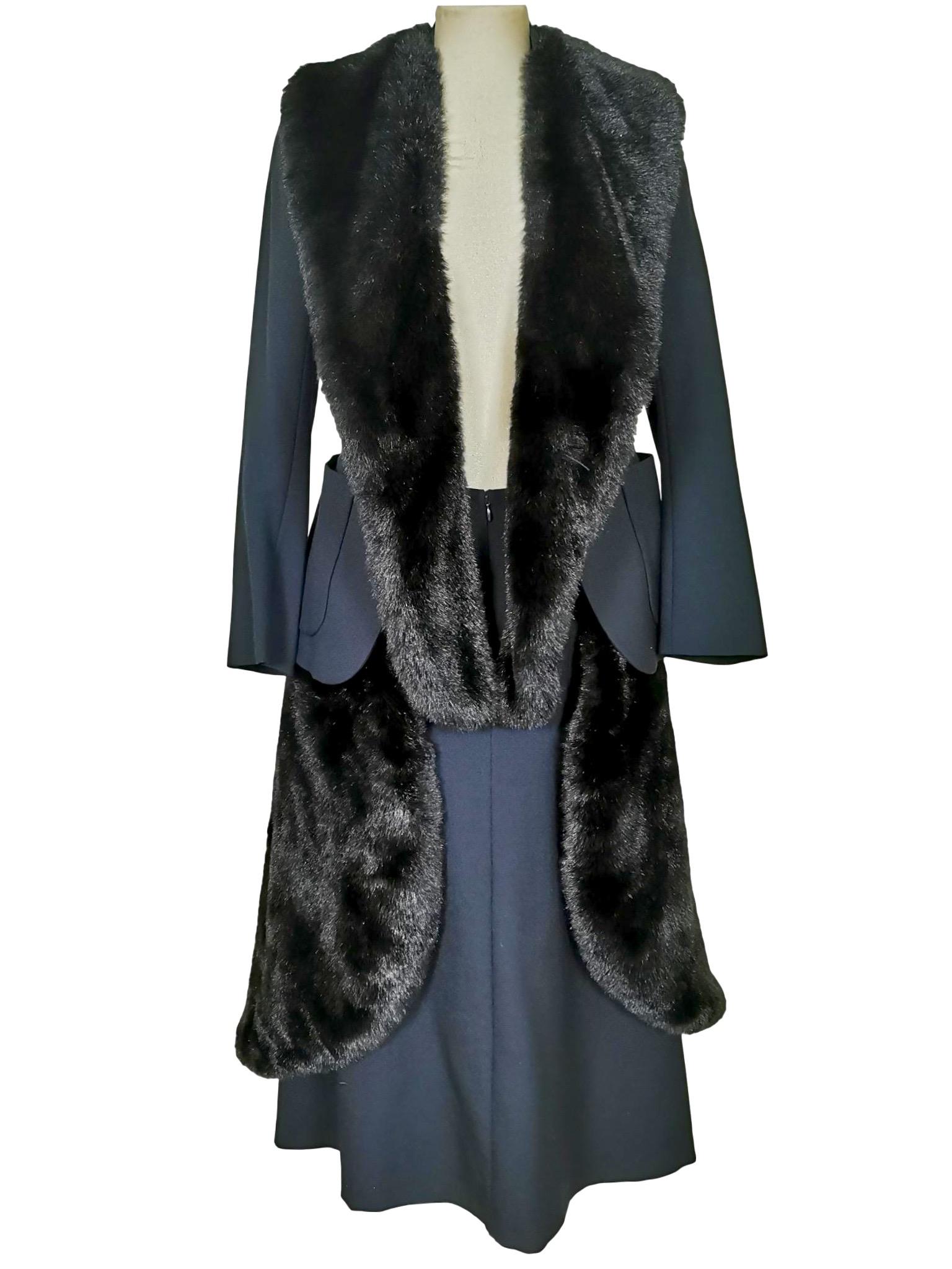 CDG Junya Watanabe 50s Inspired Skirt Suit Detachable Faux Fur Collar In Excellent Condition For Sale In Bath, GB