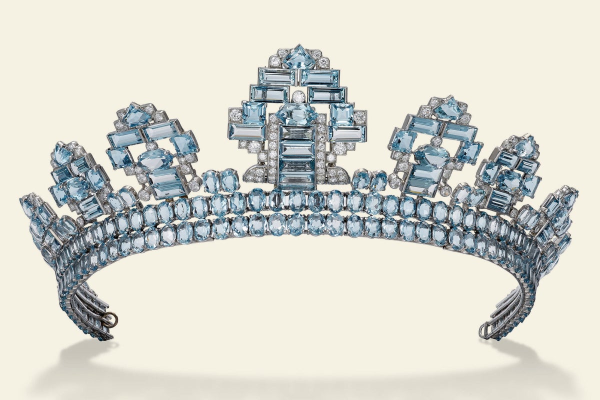 Cartier’s Influential Jewelry Designs Sparkle at the V&A
