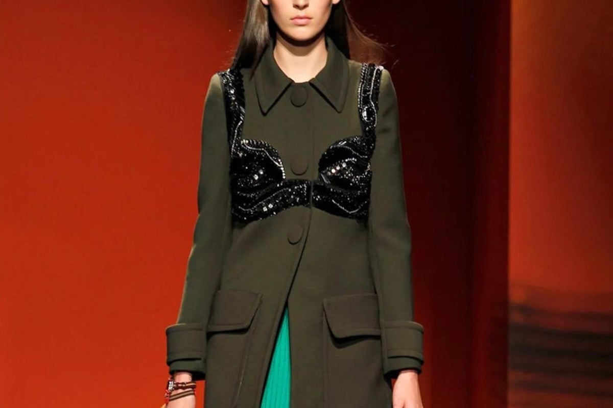 How to Transition the Peekaboo-Bra Trend to Fall? With This Beaded Prada Coat
