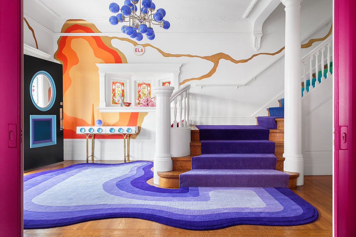 Whether Painted or Papered, Murals Make Bold Statements in the Home