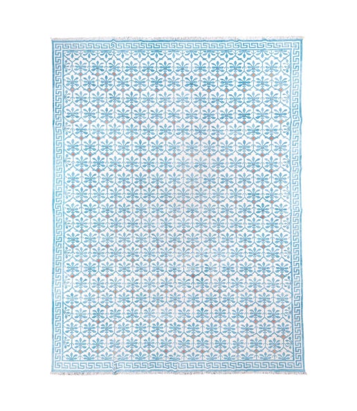 RUGS & CARPETS