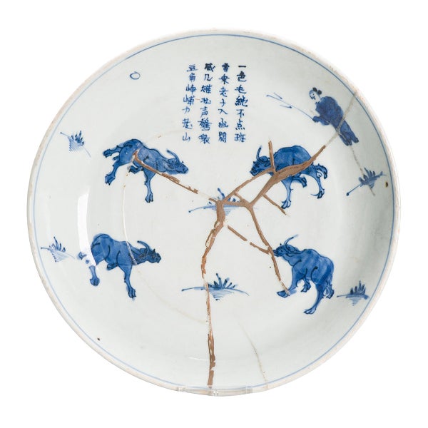 Ming Dynasty Porcelain Plate with Cows, 1600–40